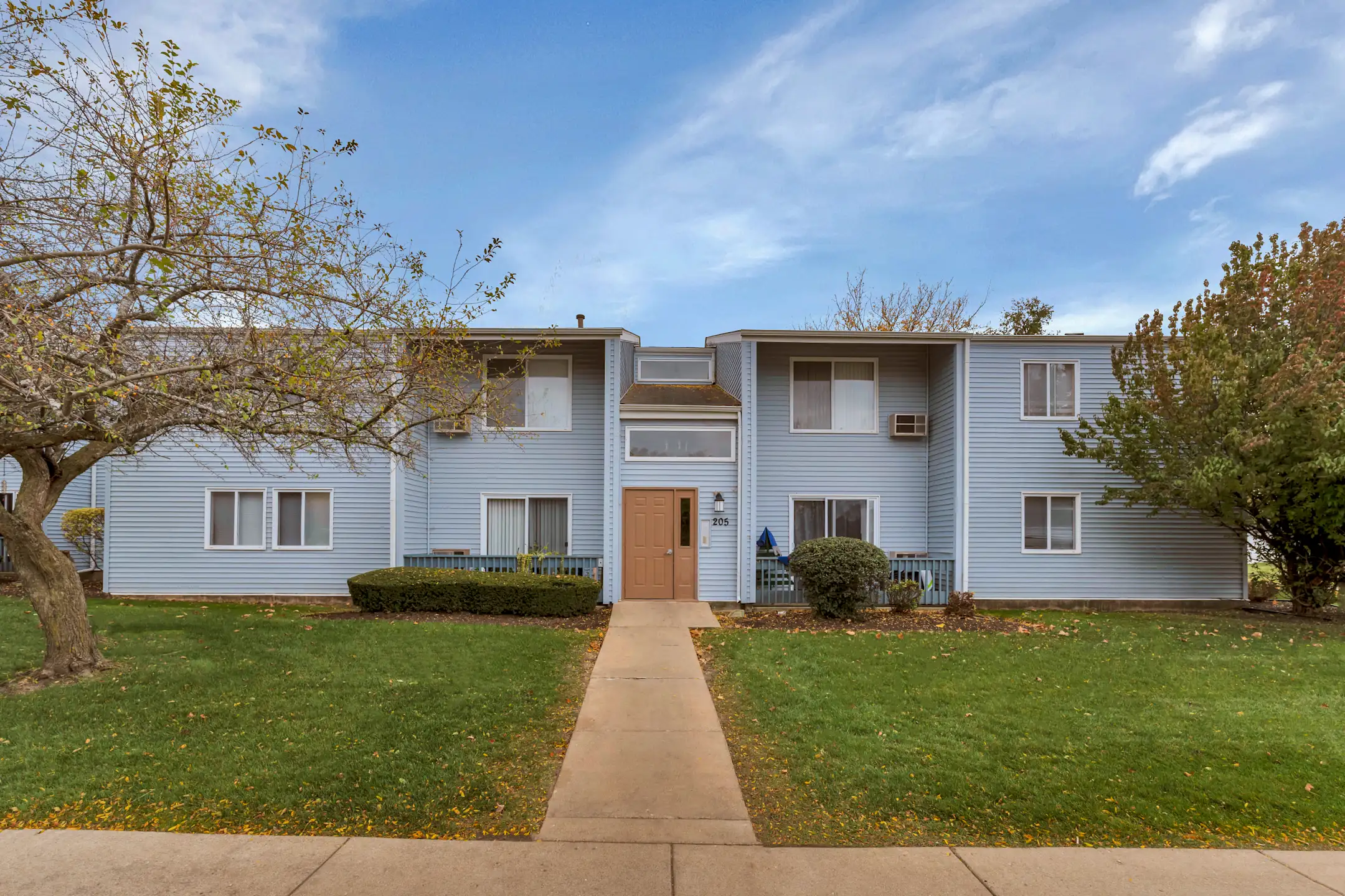 Northfield Court 1410 Northfield Ct Harvard, IL Apartments for Rent