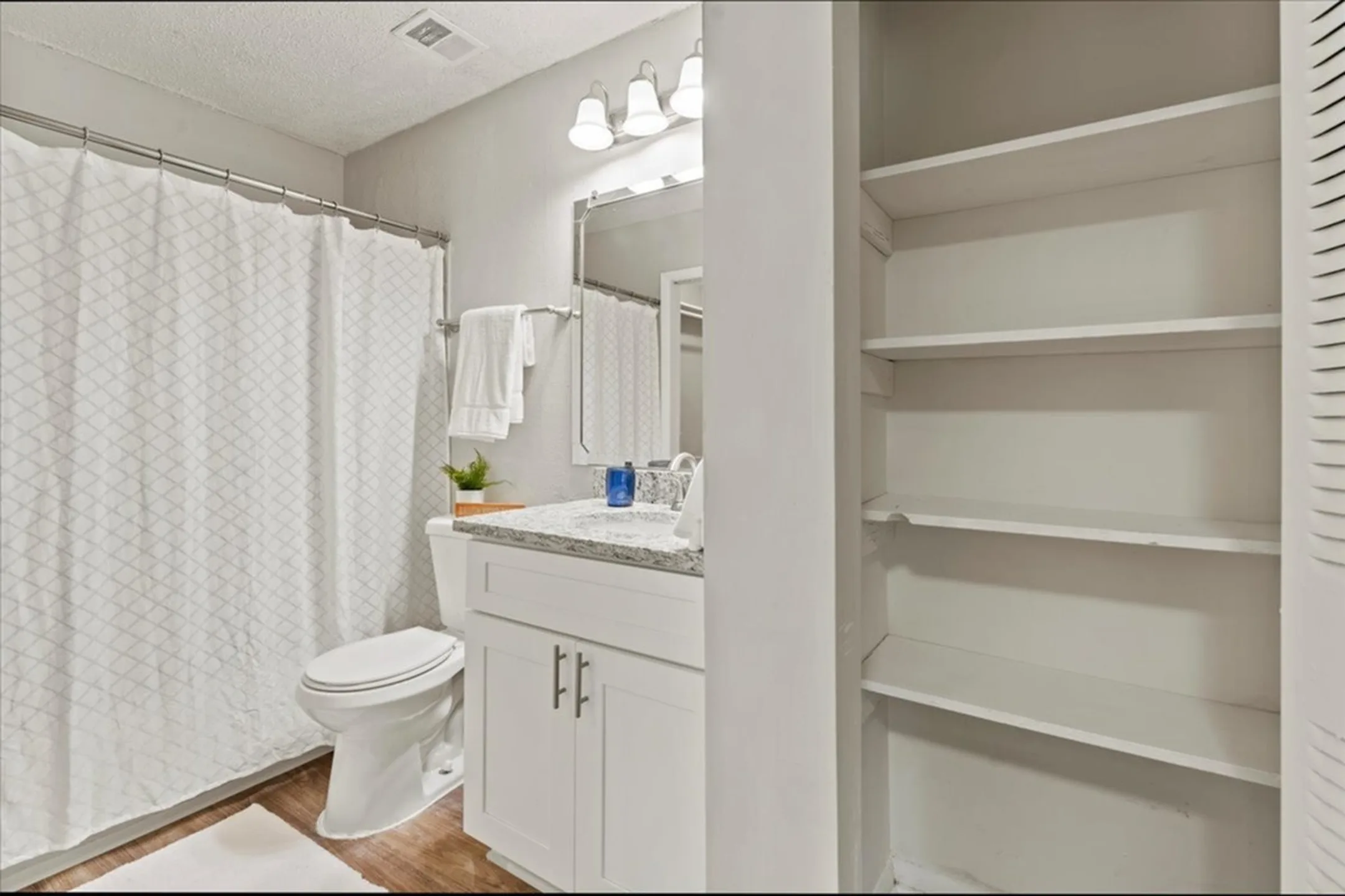 Bathroom - Shenandoah Ridge - Martinez, GA