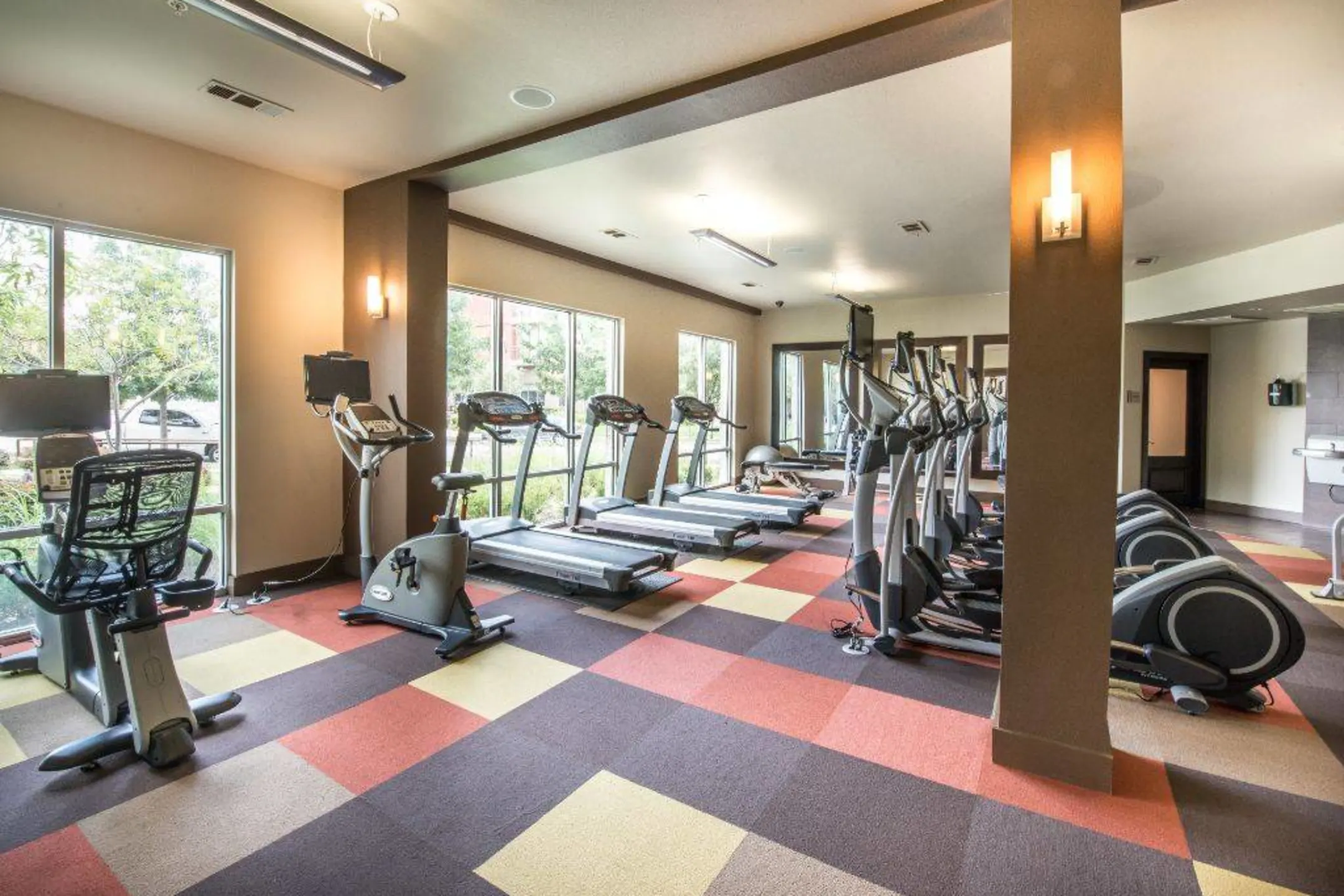 Fitness Weight Room - The Atlantic Highland Park - Dallas, TX