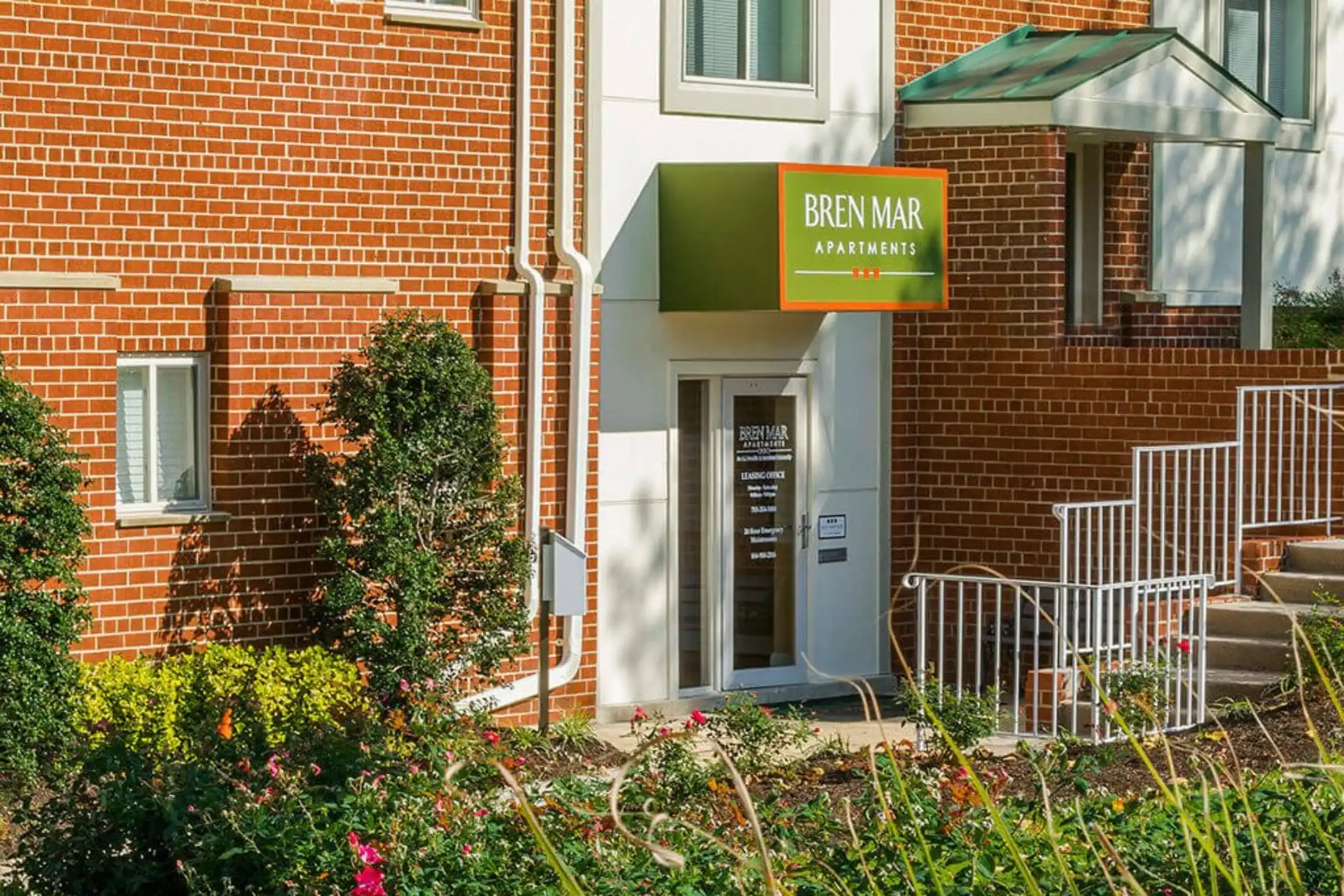 Community Signage - Bren Mar - Alexandria, VA