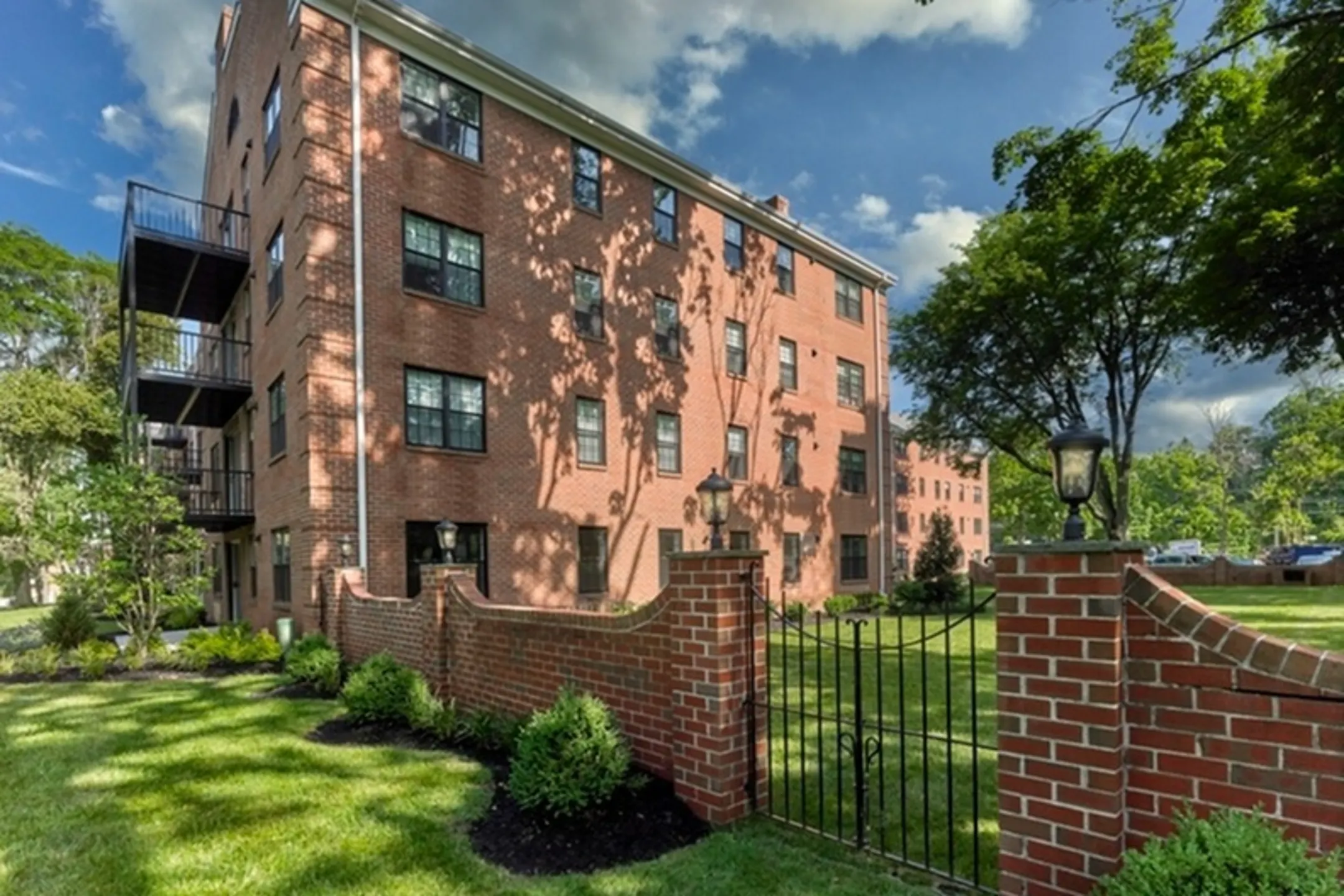 Wessex House Apartments Saint Davids, PA 19087