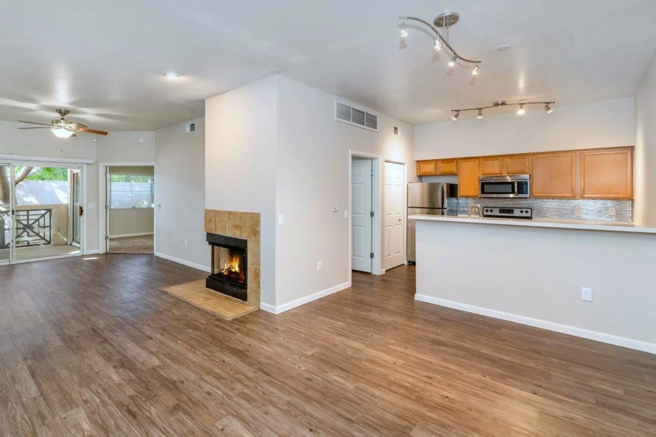 The Townhomes At Biltmore - Phoenix, AZ