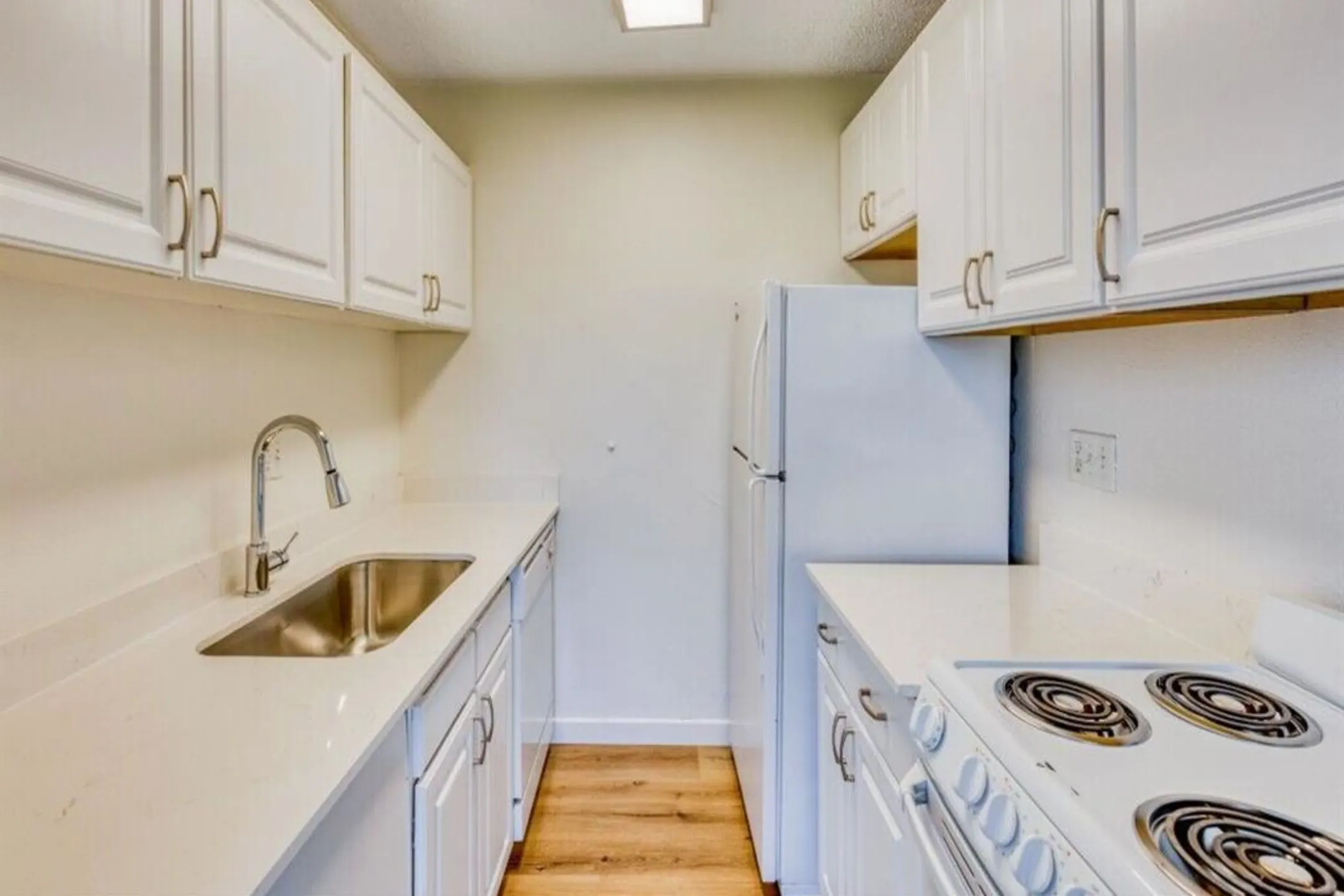 Kitchen - Irvington - Portland, OR