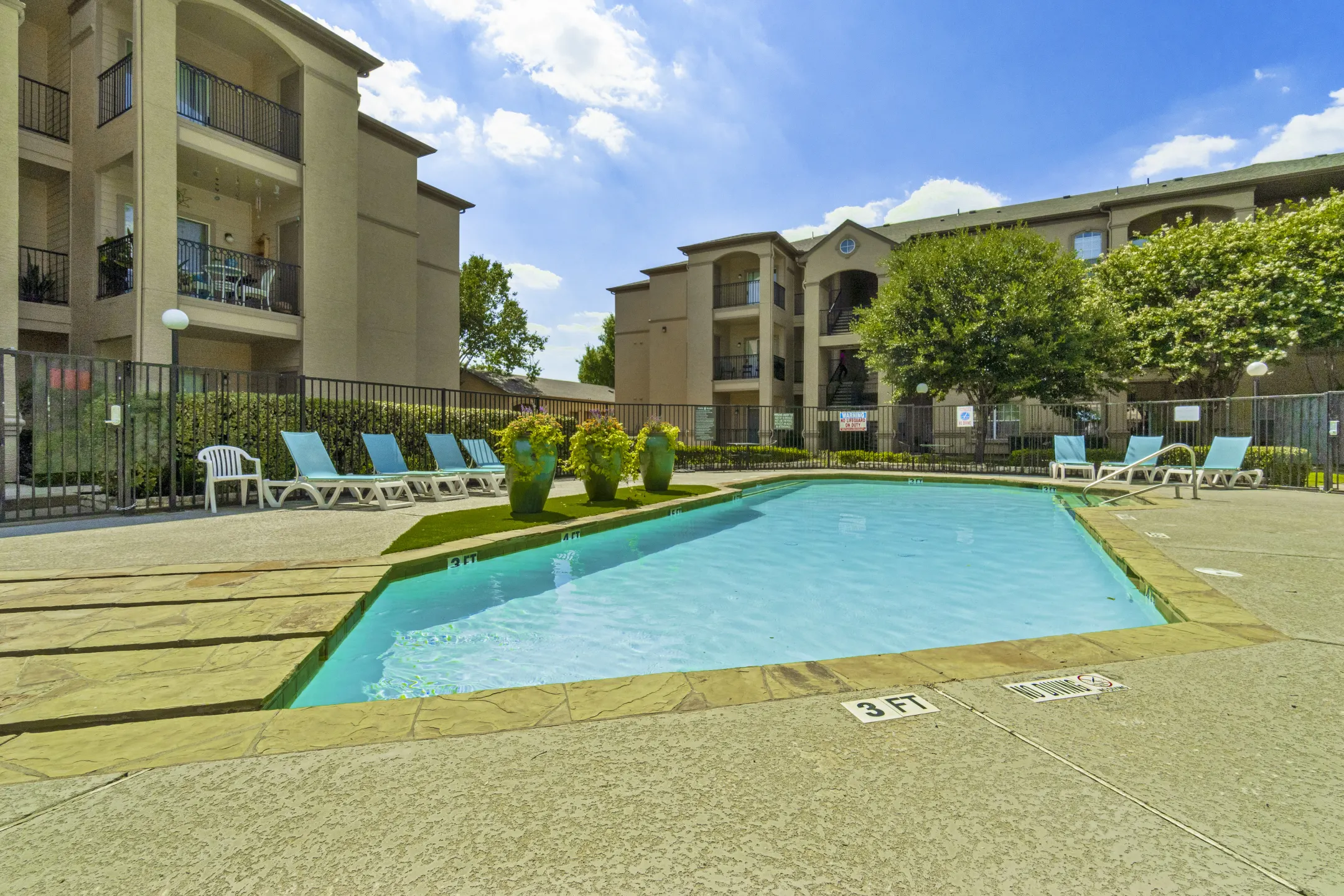 Fountains Of Burleson Apartments