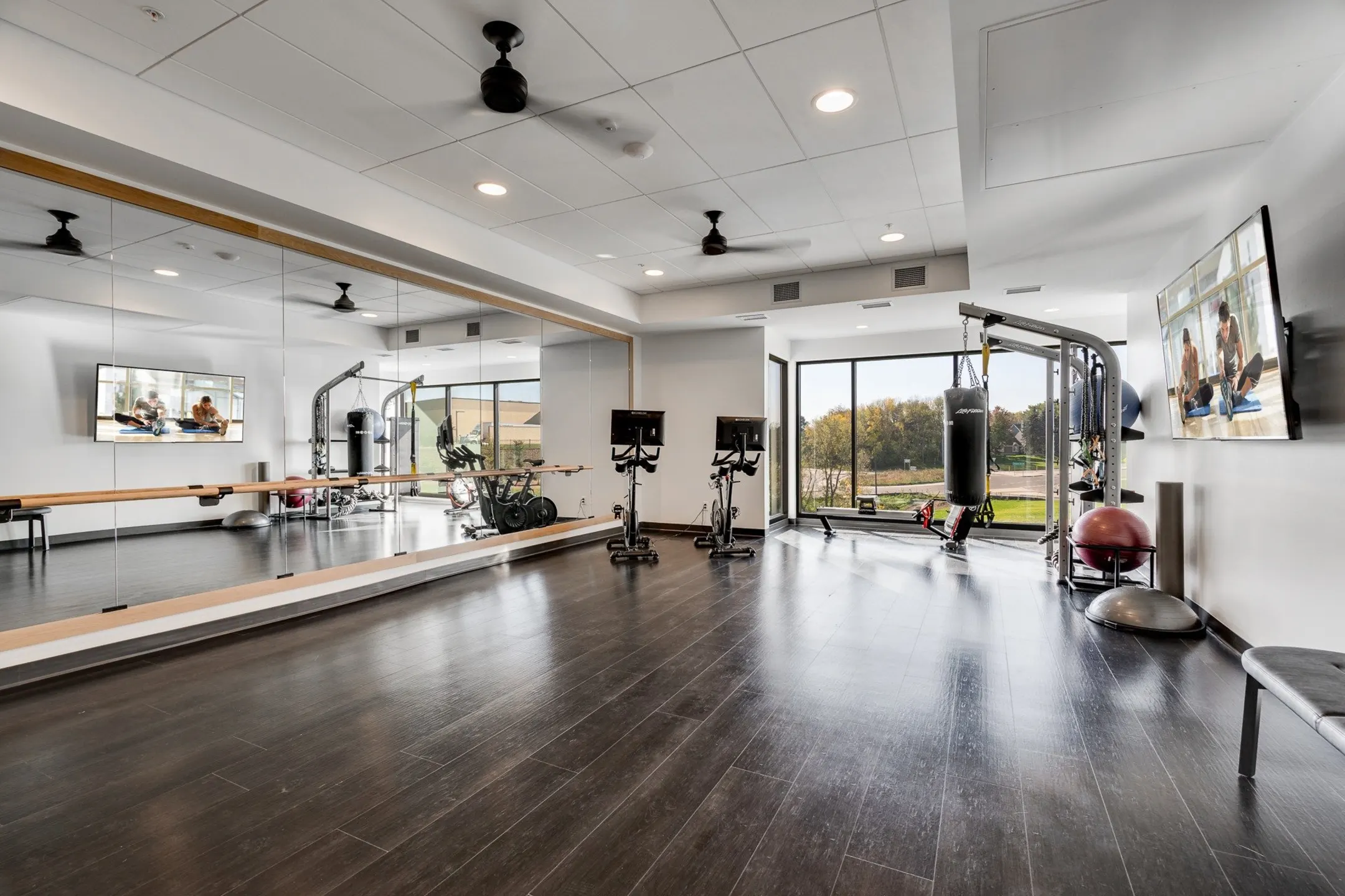 Fitness Weight Room - Aspire at CityPlace - Woodbury, MN
