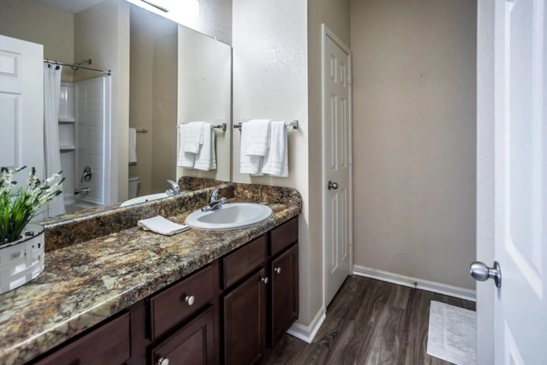 Woodlands at Capital Way Apartments Atoka, TN 38004