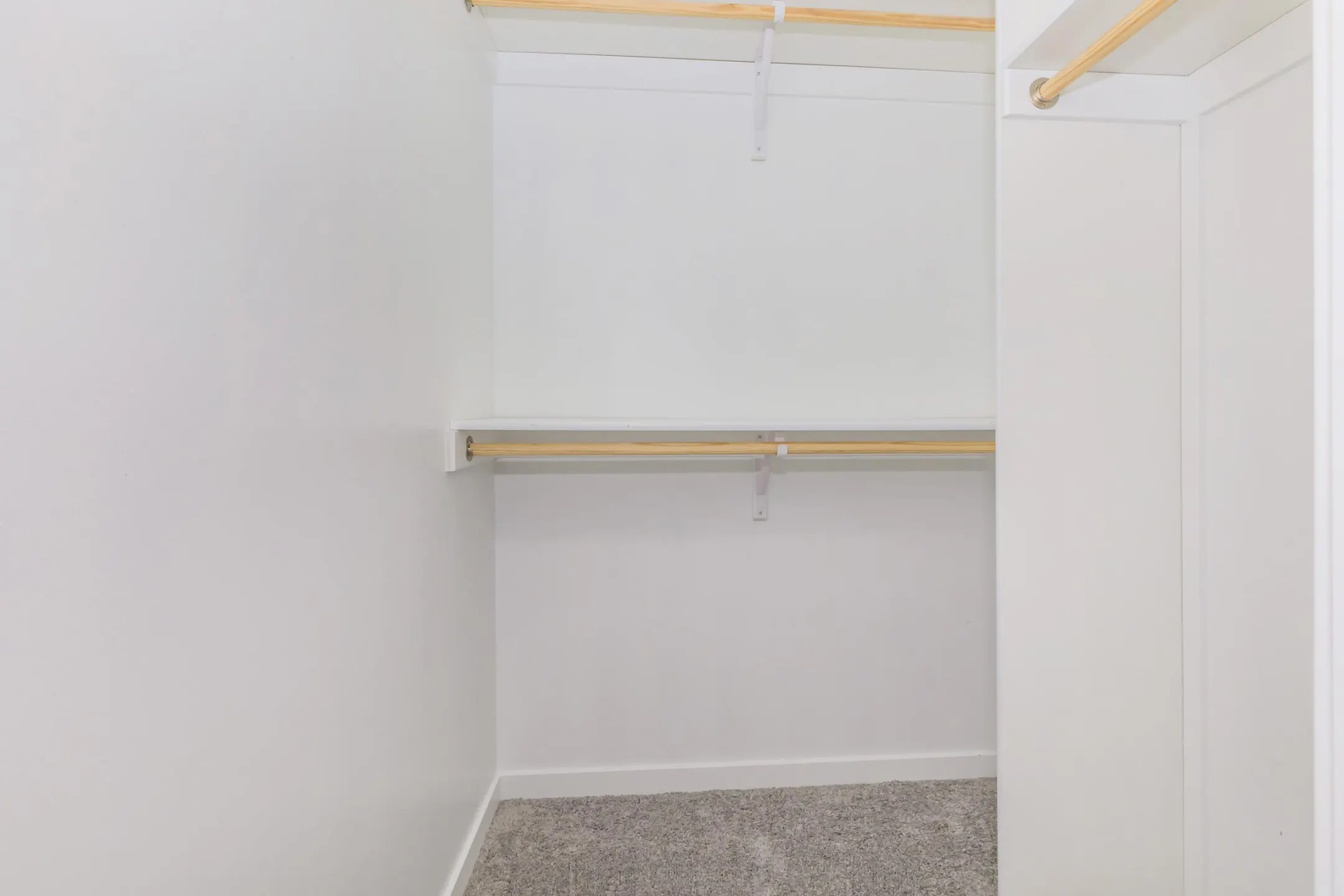 Springhill Ridge 15735 Rosewood St Omaha, NE Apartments for Rent