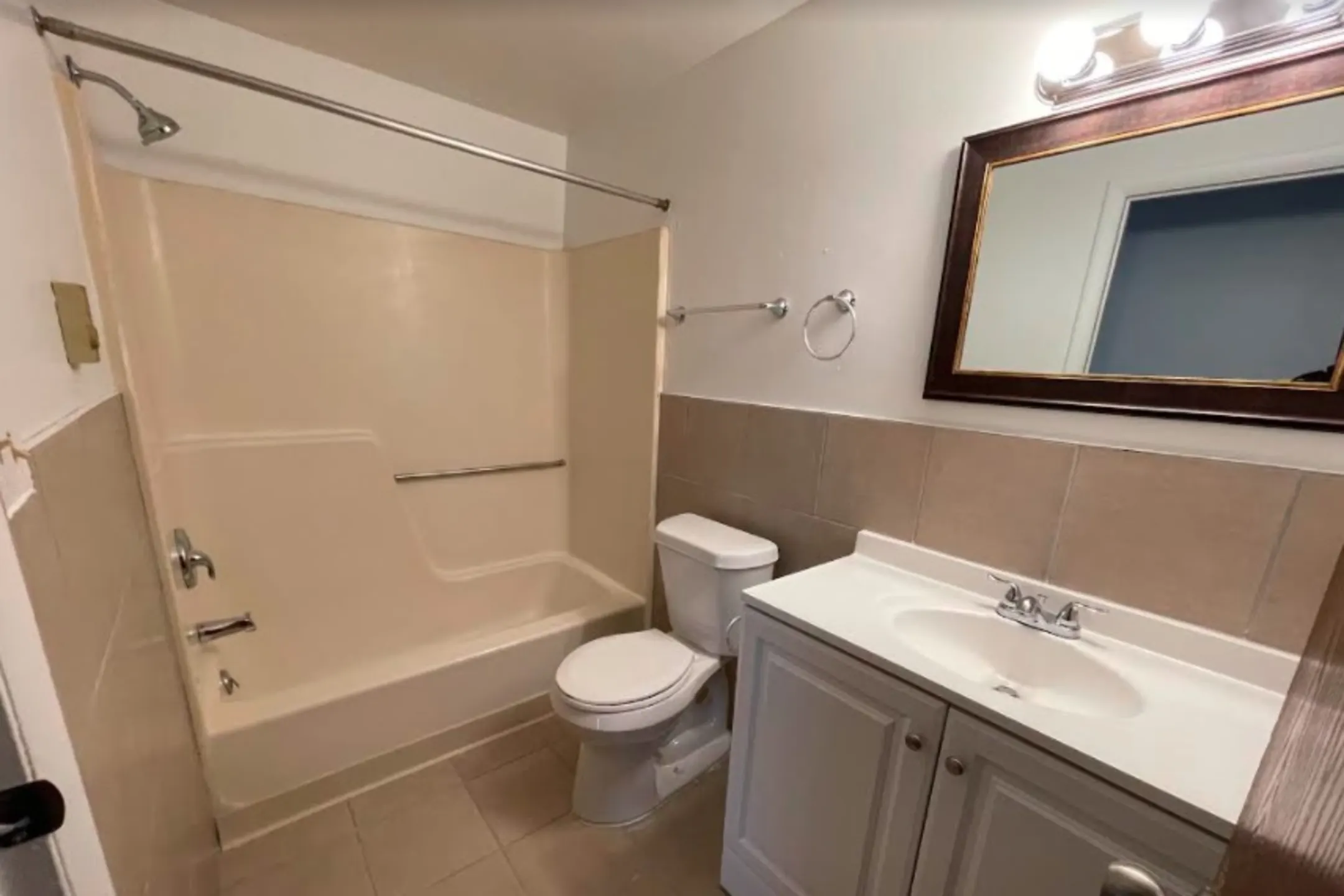 Farmington Manor Apartments Farmington, NY 14425