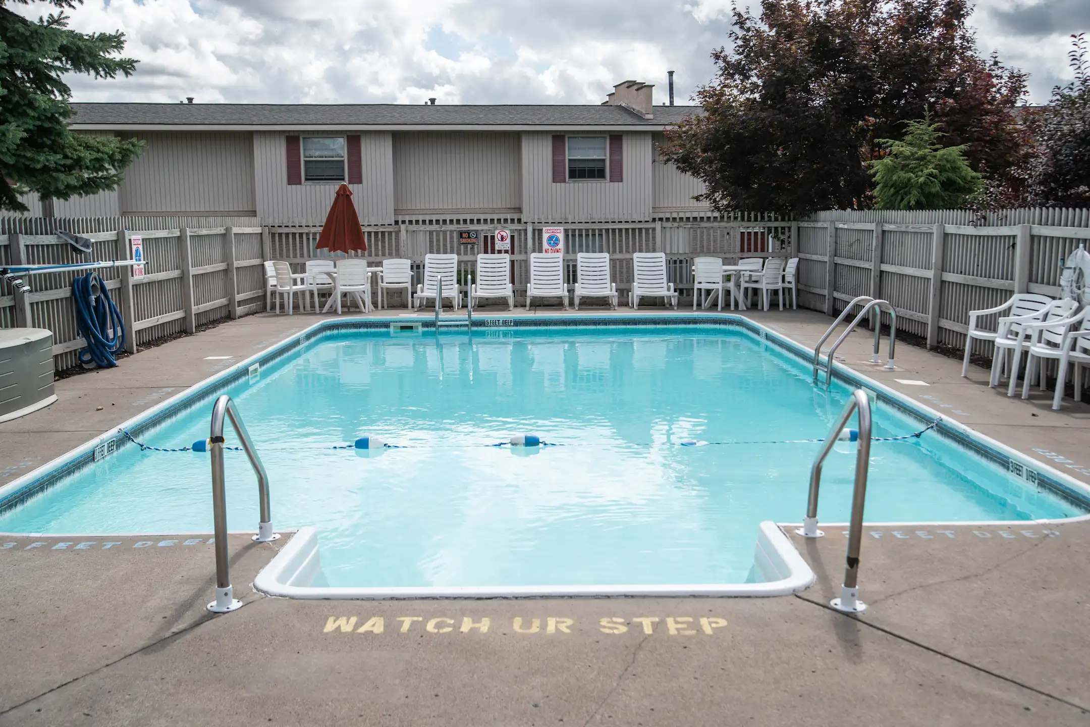 Saddle Club Townhomes Apartments Liverpool, NY 13090