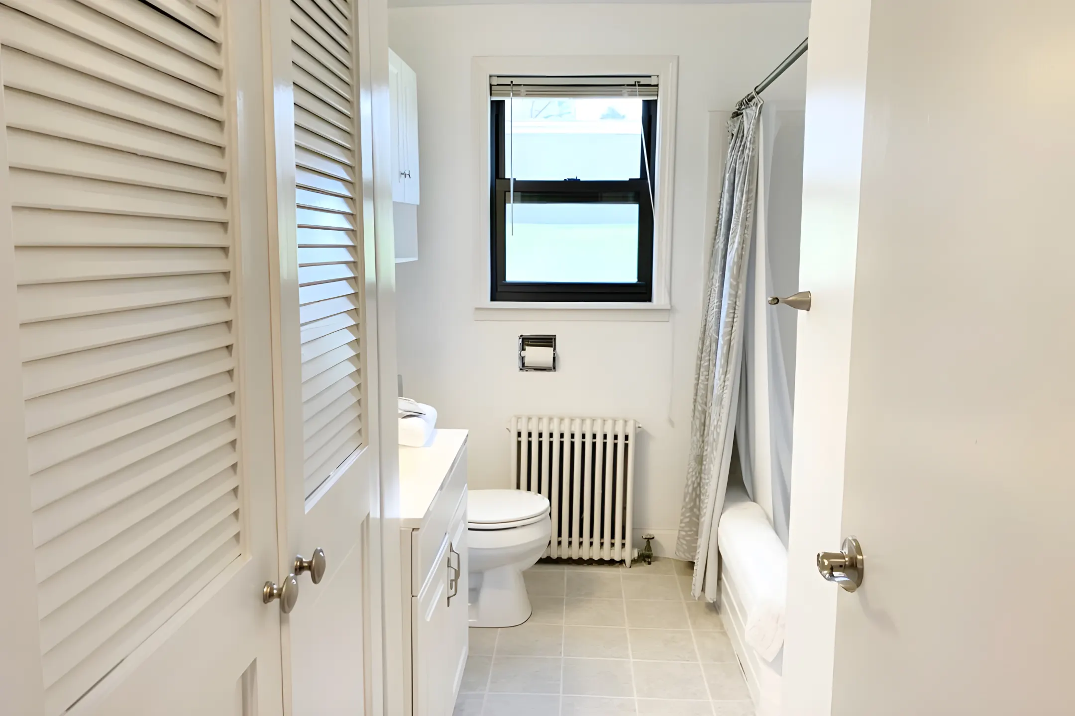 Bathroom - Troy Gardens Apartments - Troy, NY
