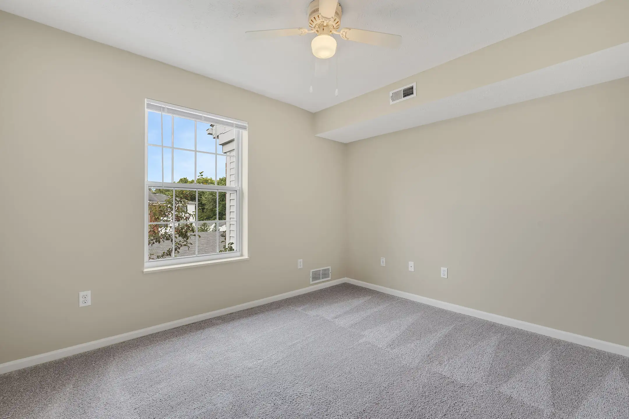 Eaton Ridge 201 Eaton Ridge Dr Northfield, OH Apartments for Rent