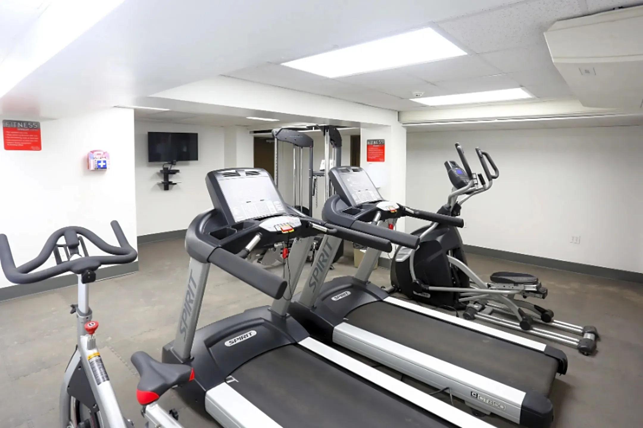 Fitness Weight Room - The Lennox - Philadelphia, PA