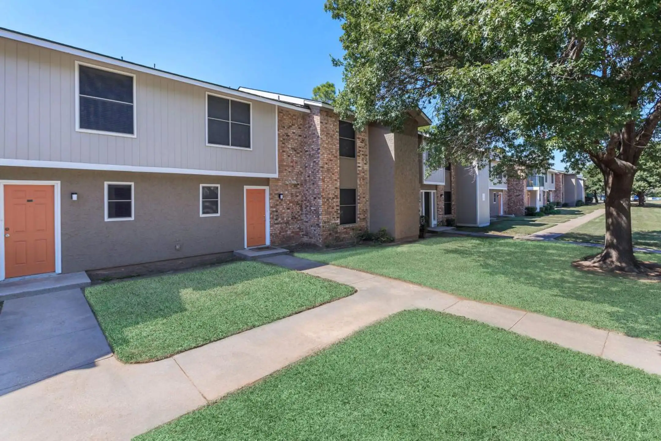Waterford Glen - Wichita Falls, TX