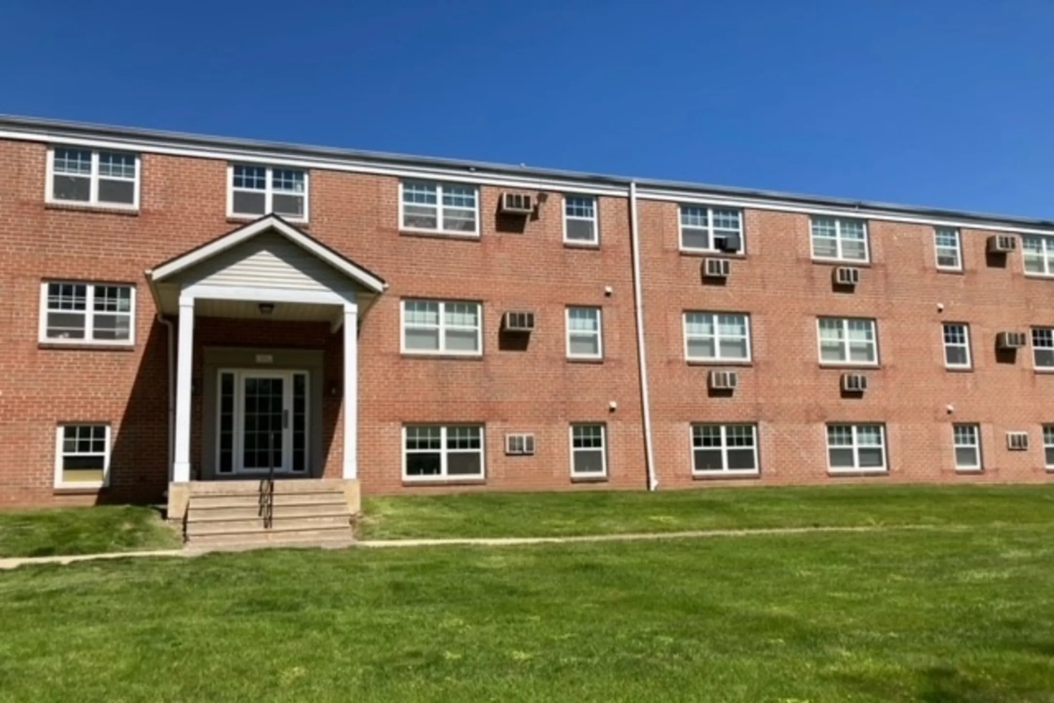 Covered Bridge Apartments Apartments Perkasie, PA 18944