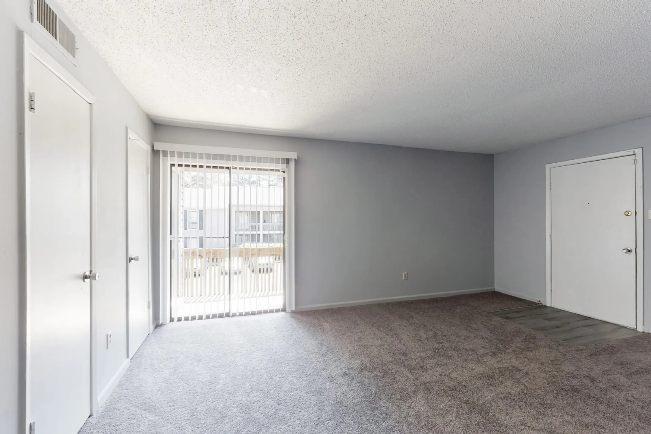 The Crossings at Fox Meadows Apartments Memphis, TN 38115