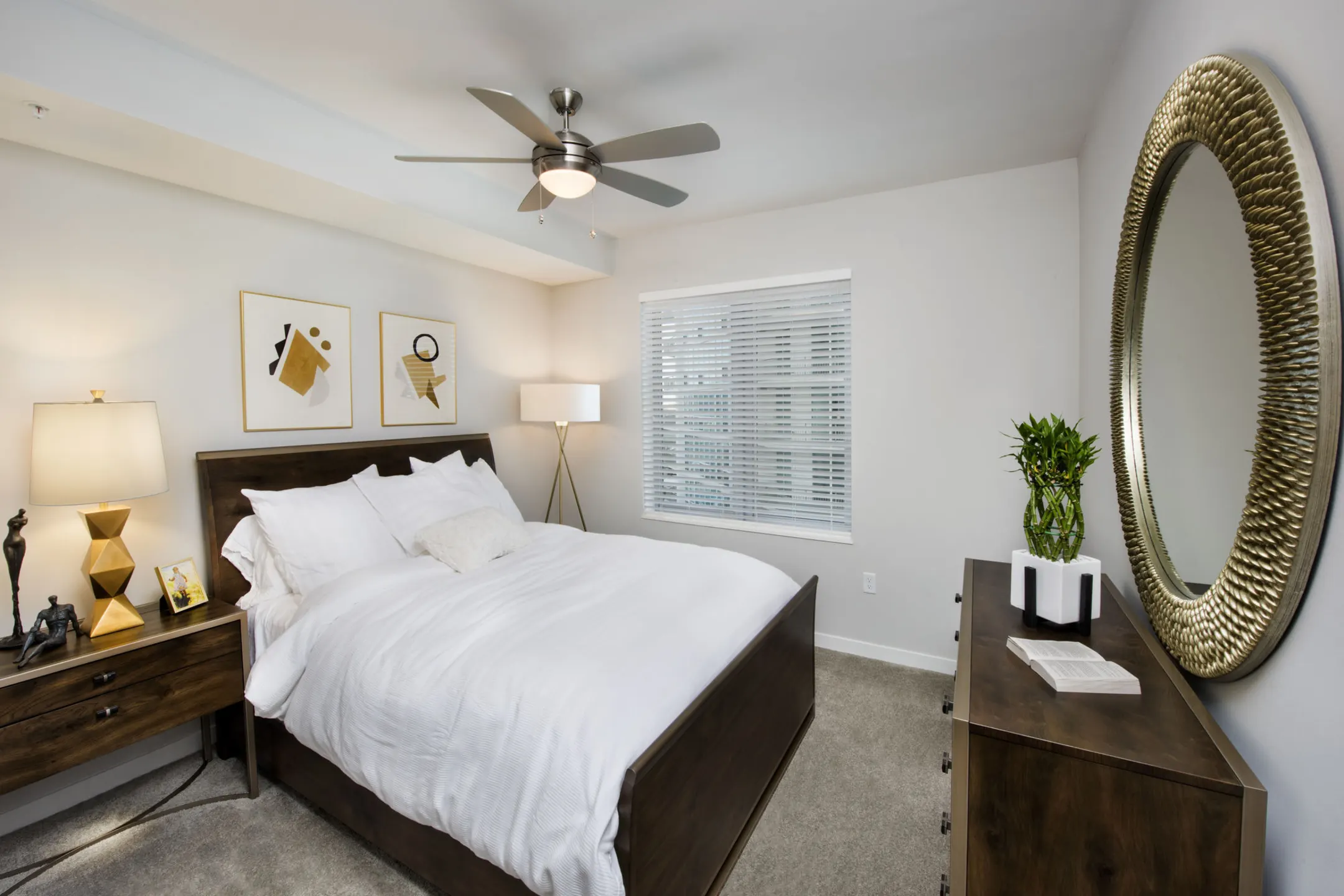 Bedroom - Olympus Harbour Island - Tampa, FL