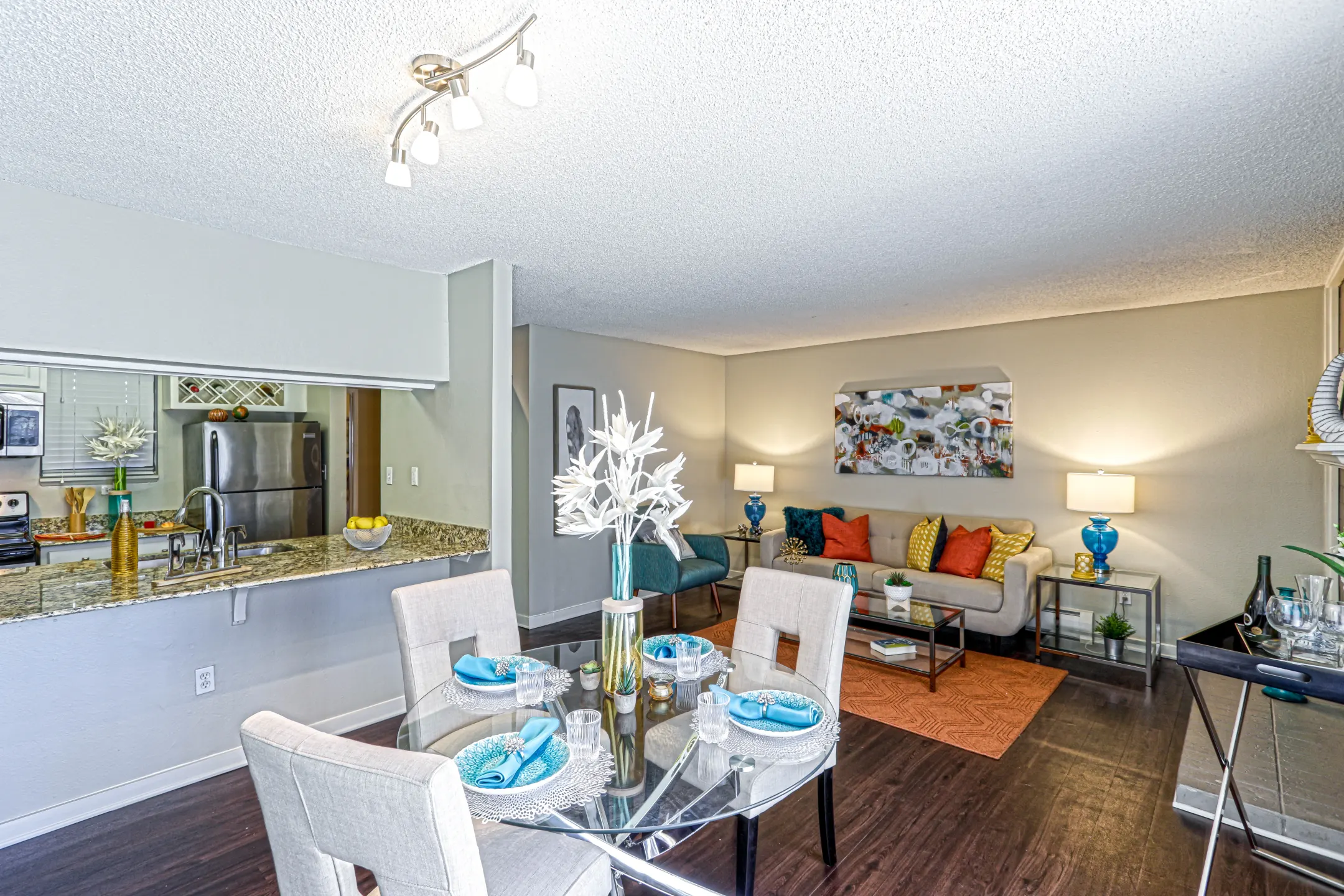 Living Room - Arabella Apartments - Denver, CO