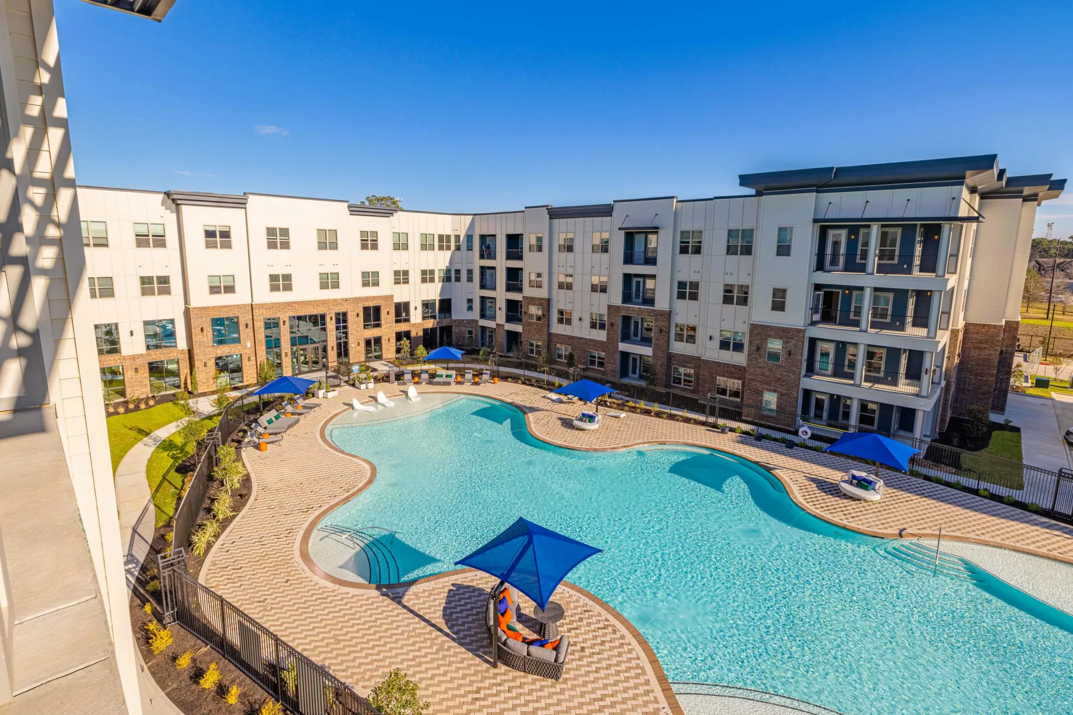 Botanic Luxury Living Apartments - Spring, TX 77389