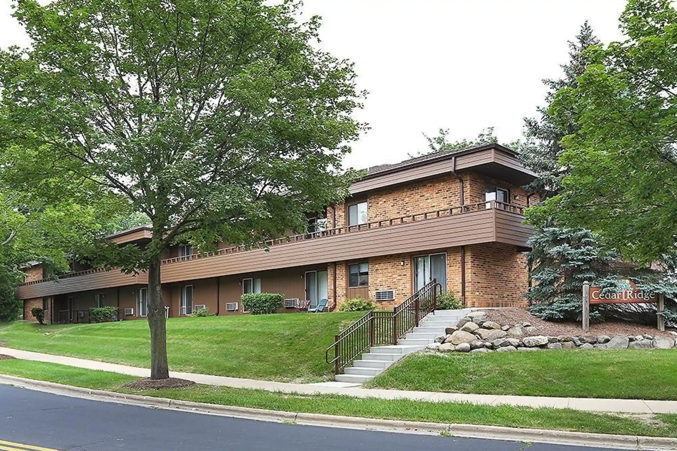 Cedar Ridge Apartments Madison, WI 53704