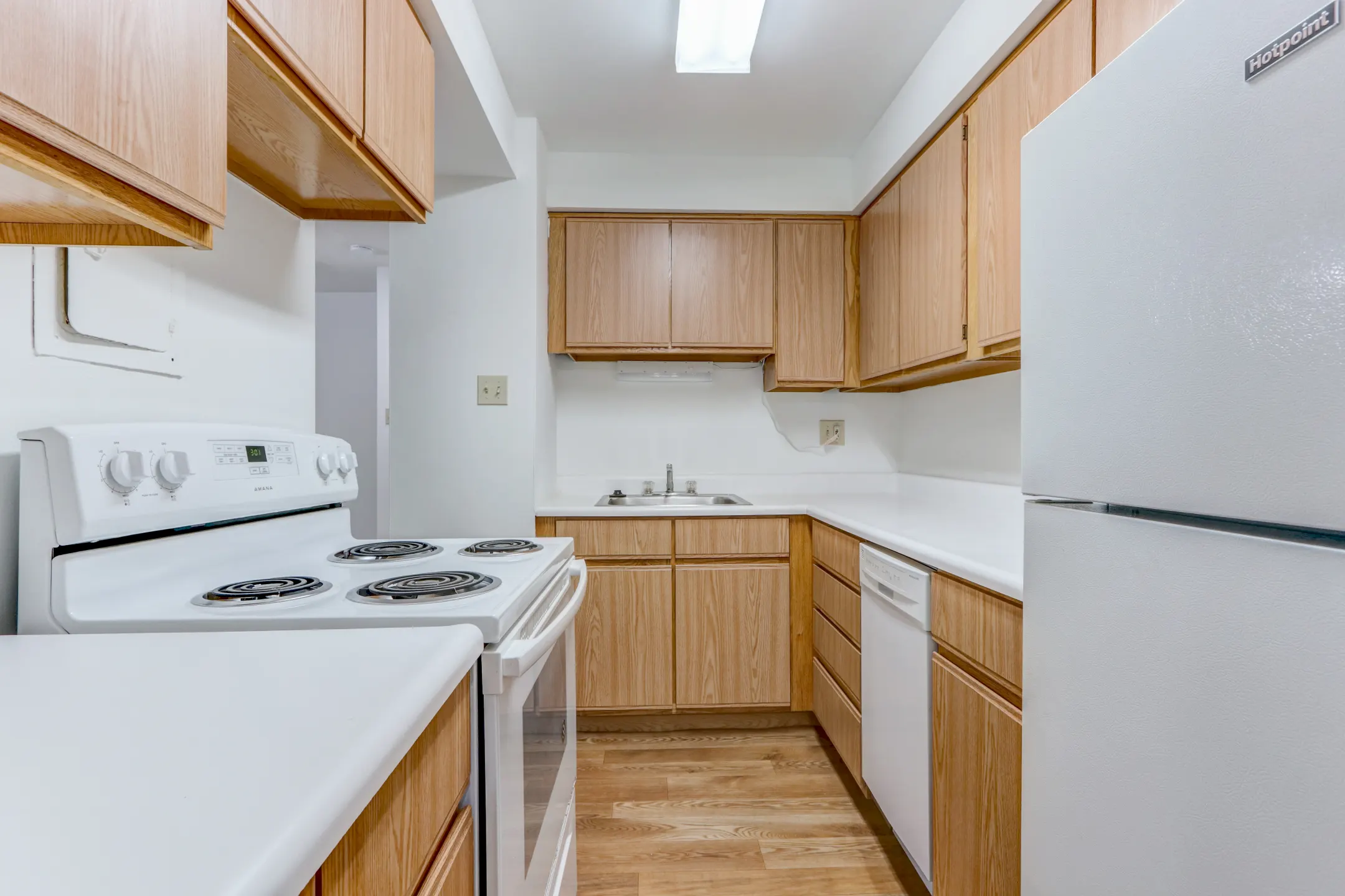 Kitchen - White Oaks Apartments - Pittsburgh, PA