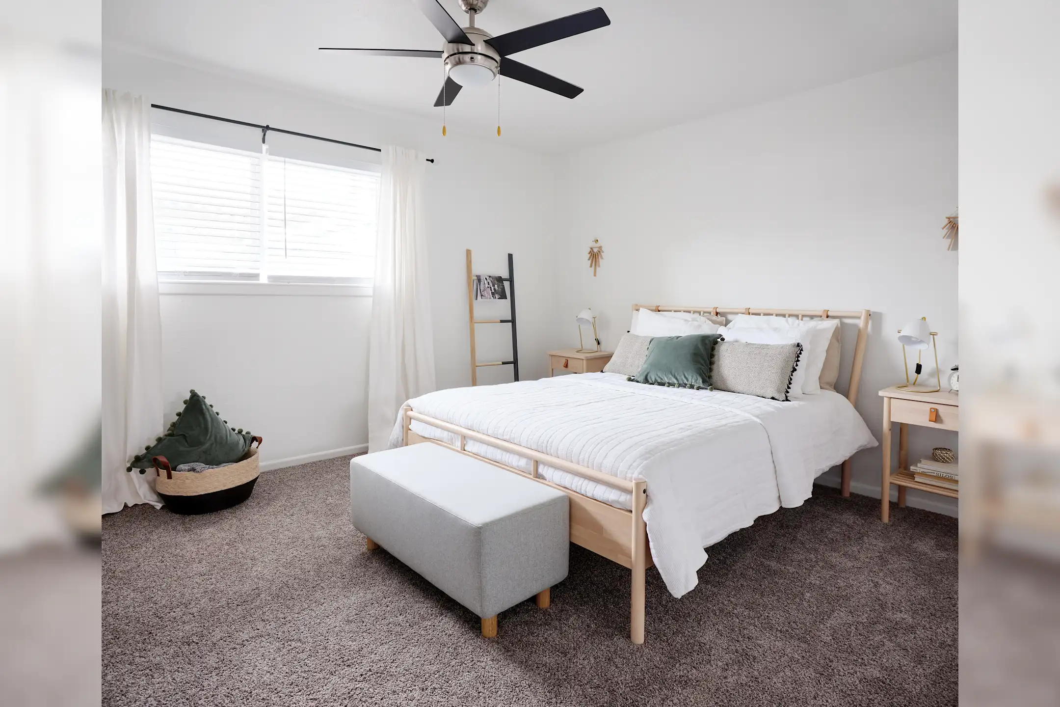 Tara Apartments 8051 Broadway St San Antonio, TX Apartments for Rent Rent.