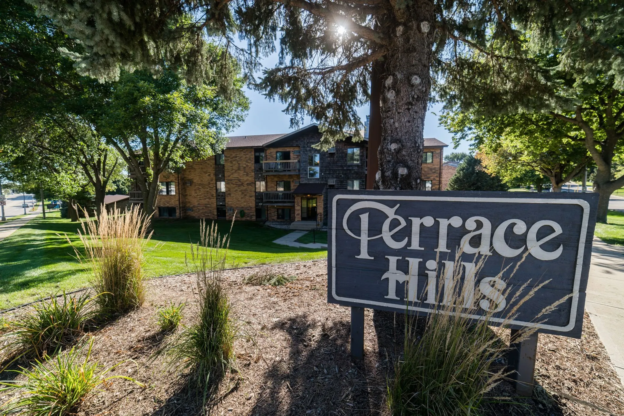 Community Signage - Terrace Hills Apartments - Sioux Falls, SD