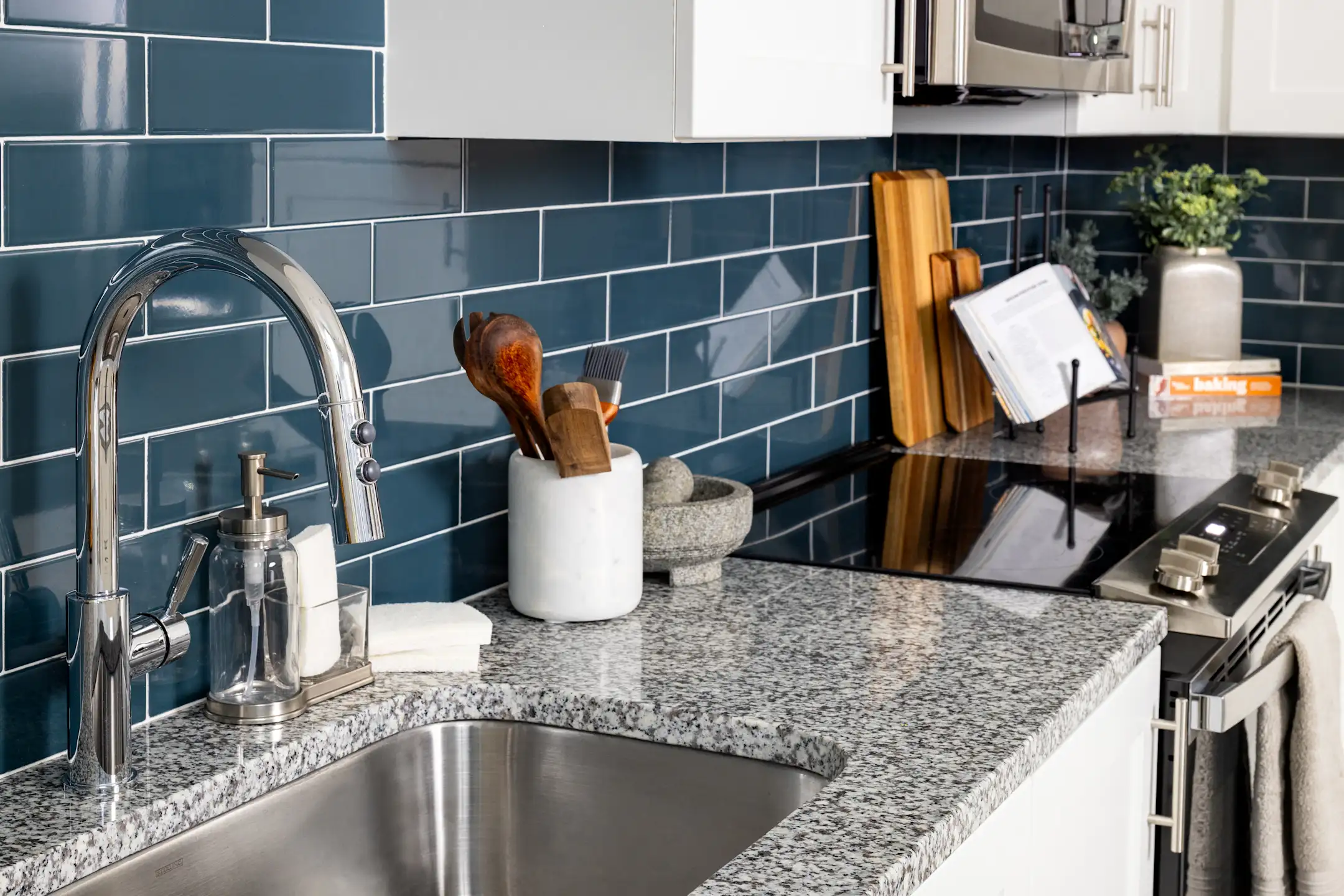 Kitchen - Legacy Square - Plano, TX