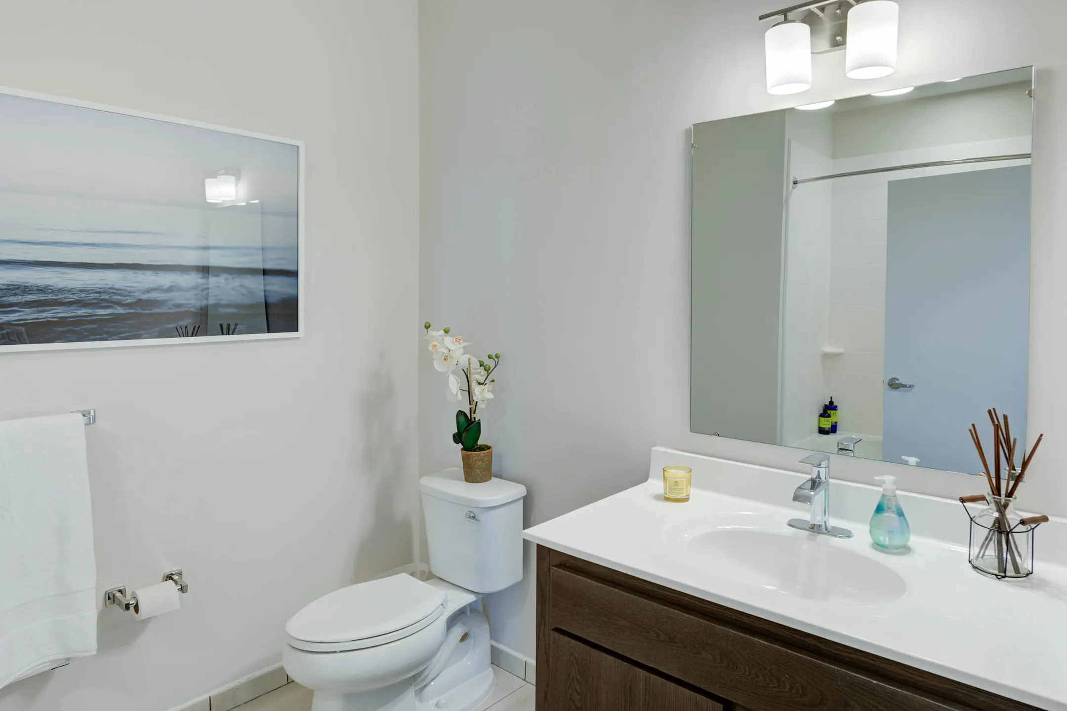 Luxe Apartments Apartments Woodbridge, NJ 07095