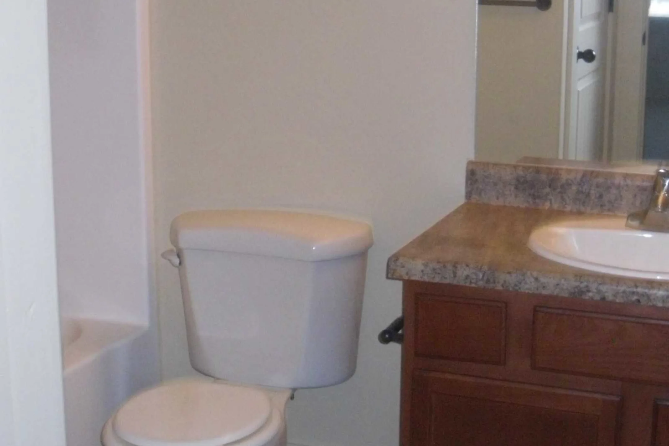 Bathroom - Settlement Canyon - Tooele, UT