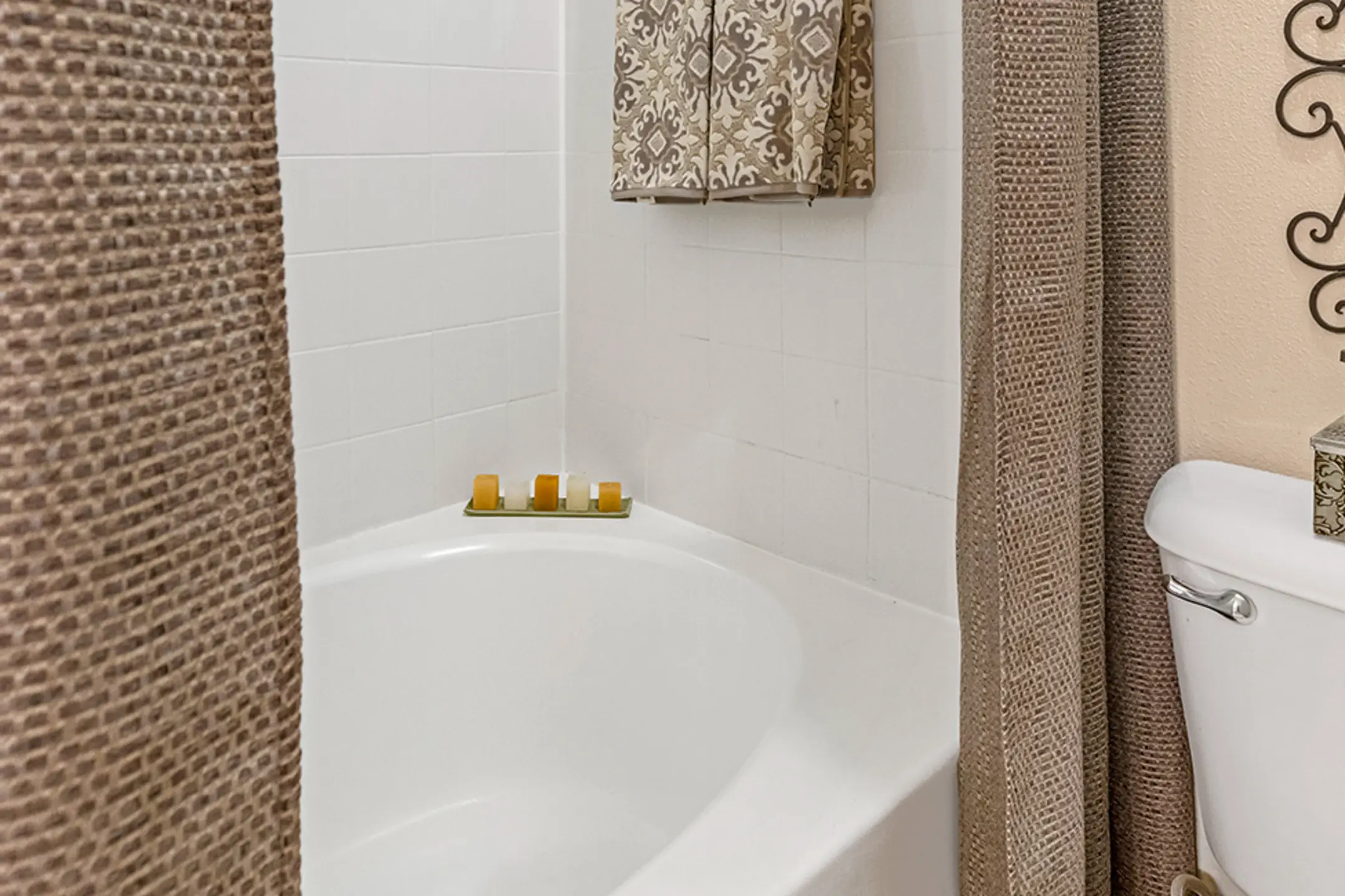 Spring Brook Apartment Homes Apartments Baton Rouge, LA 70817