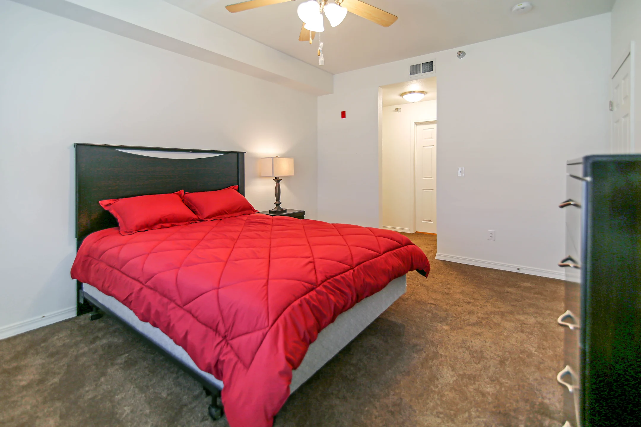 Fox Hills Village Apartments 2101 4th Avenue NE Watford City, ND