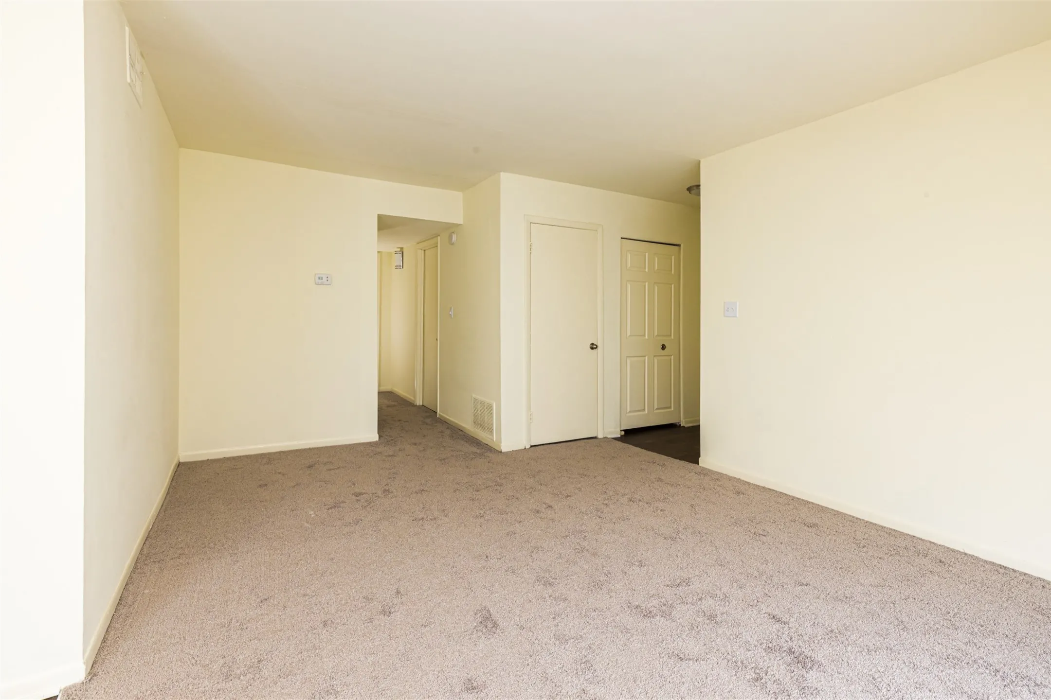 Living Room - Woodscape Apartments - Newport News, VA