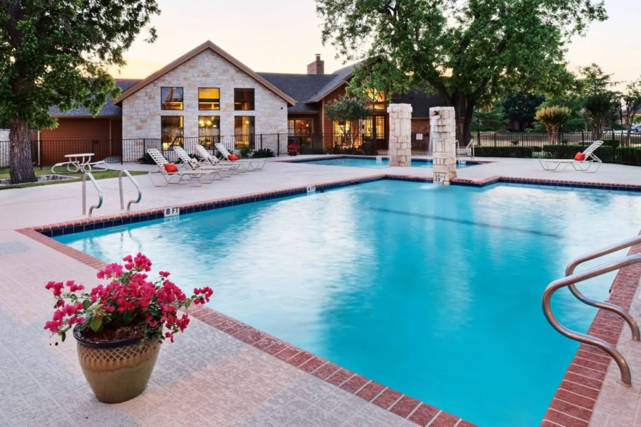 Pool - Spicewood Springs - Austin, TX