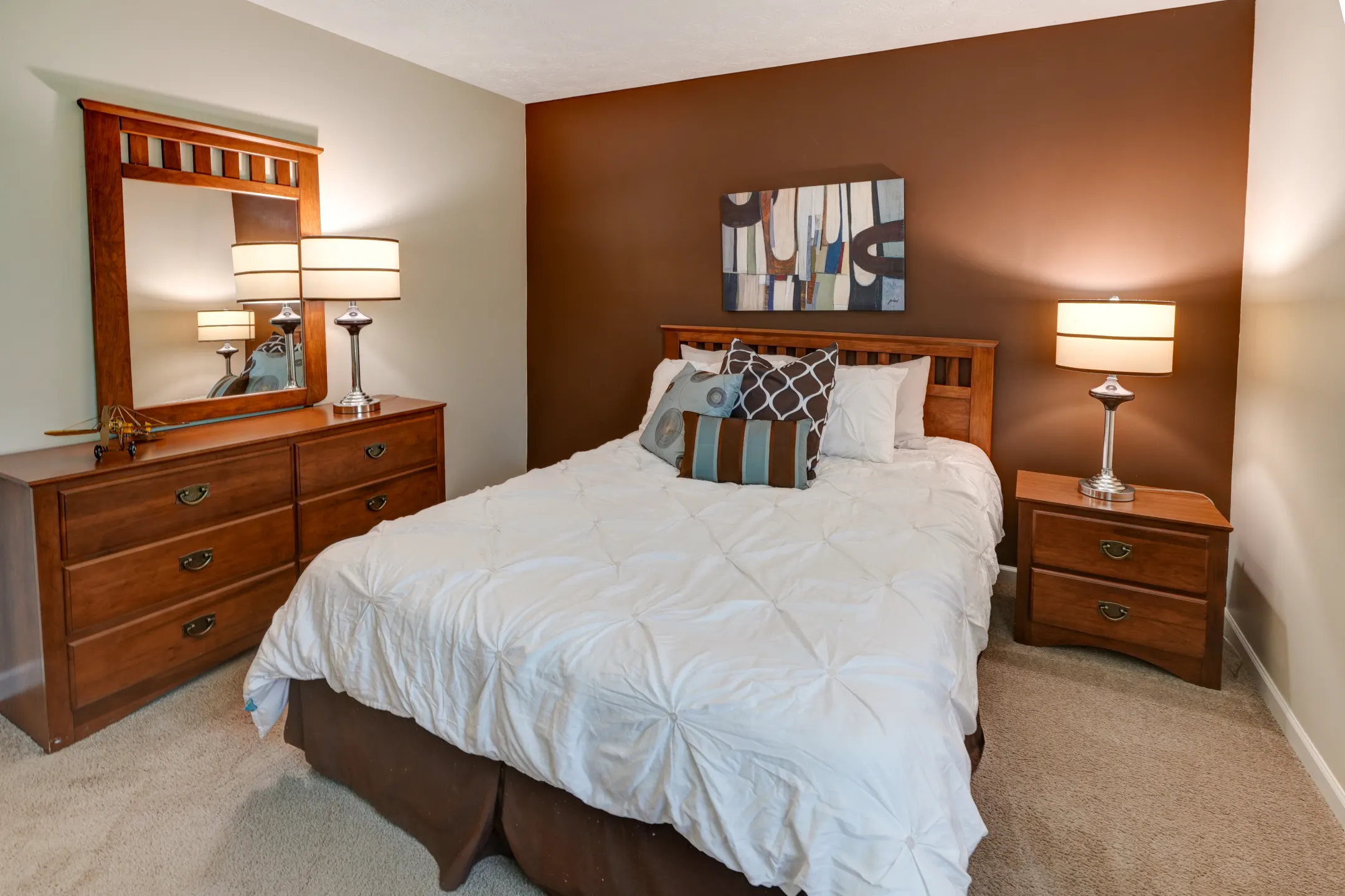 Bedroom - Lakes of Windsor - Indianapolis, IN