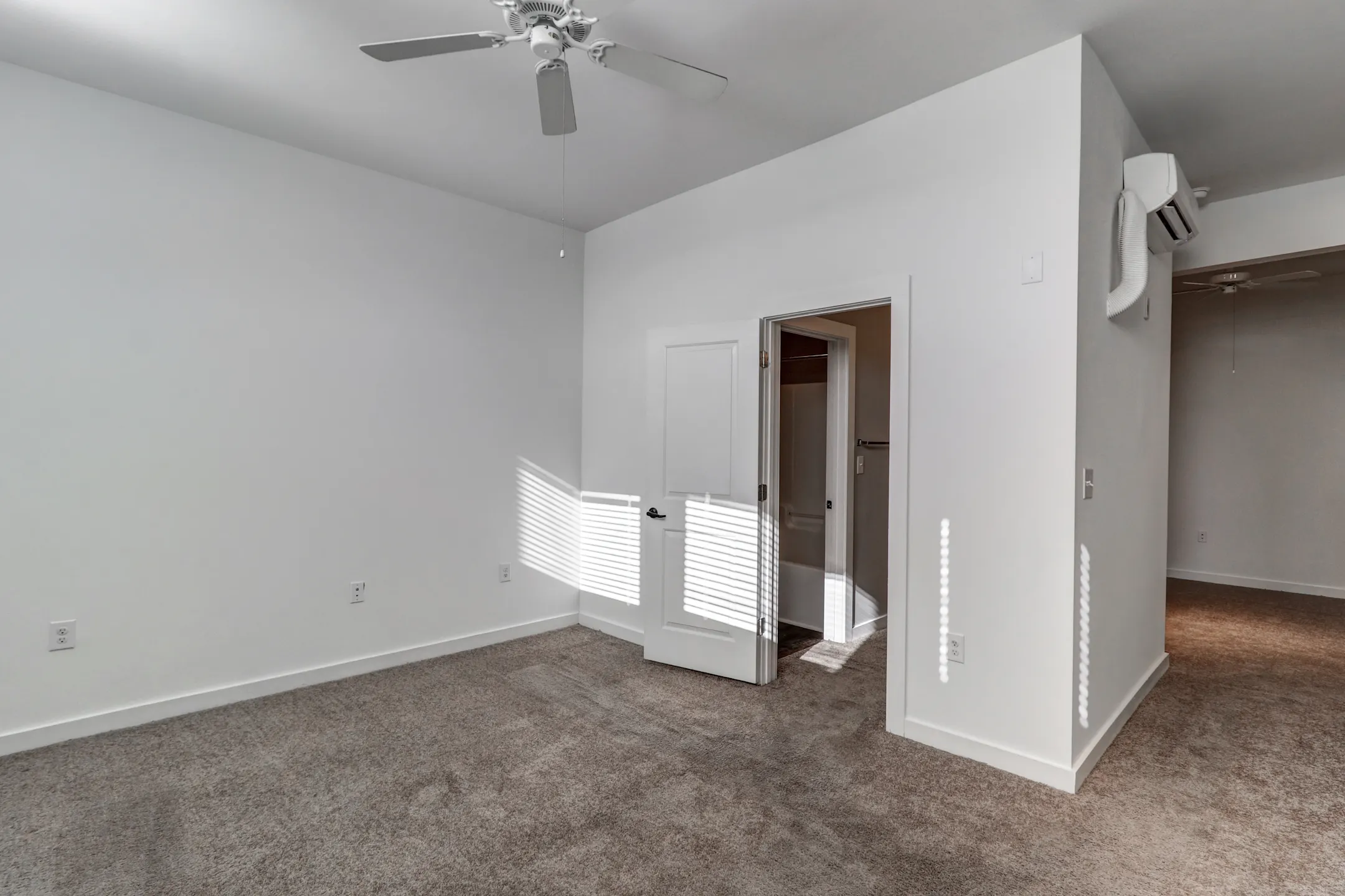 Bedroom - Fulton Supply Lofts - Atlanta, GA