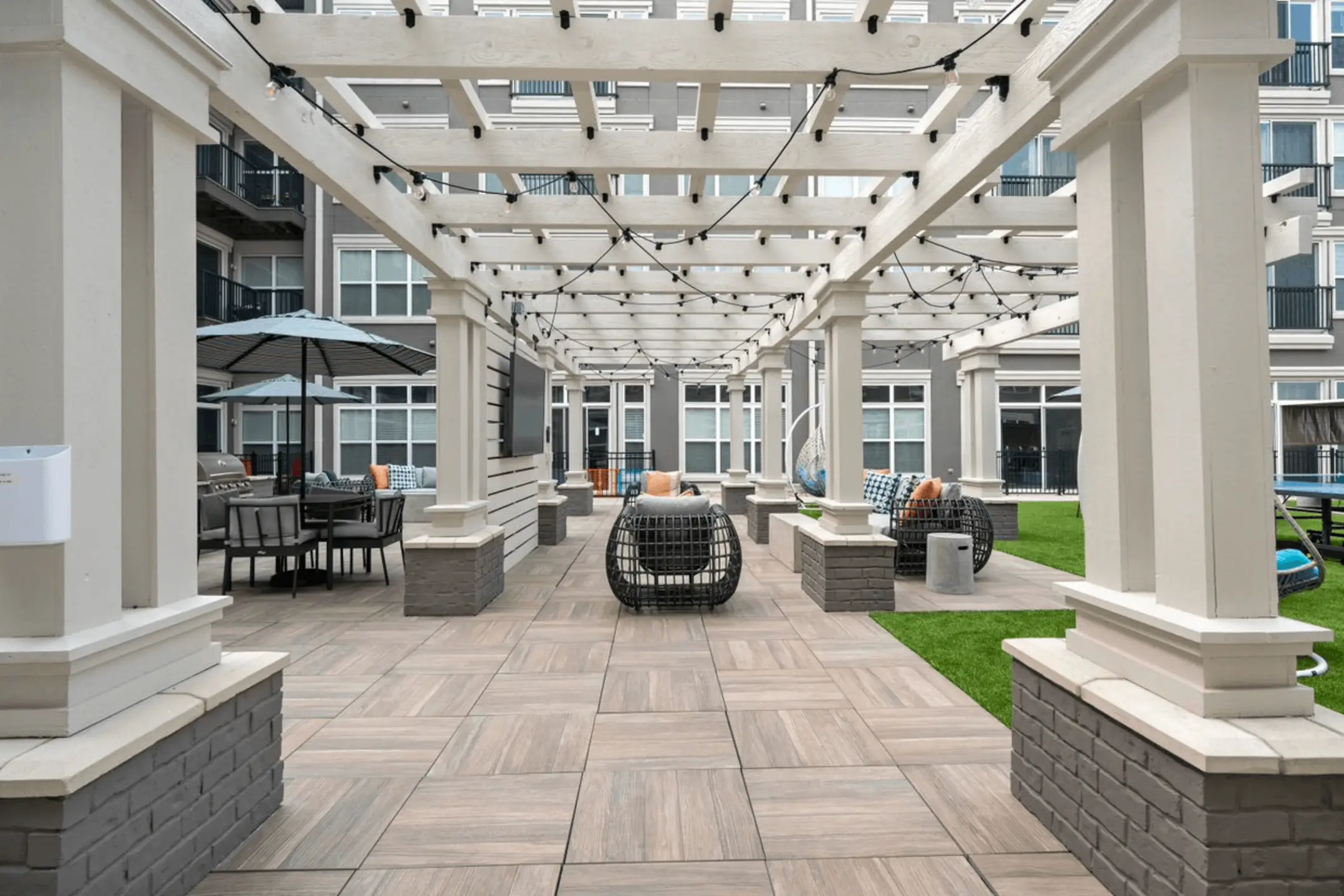 Patio / Deck - Liberty Center Apartments - Liberty Township, OH