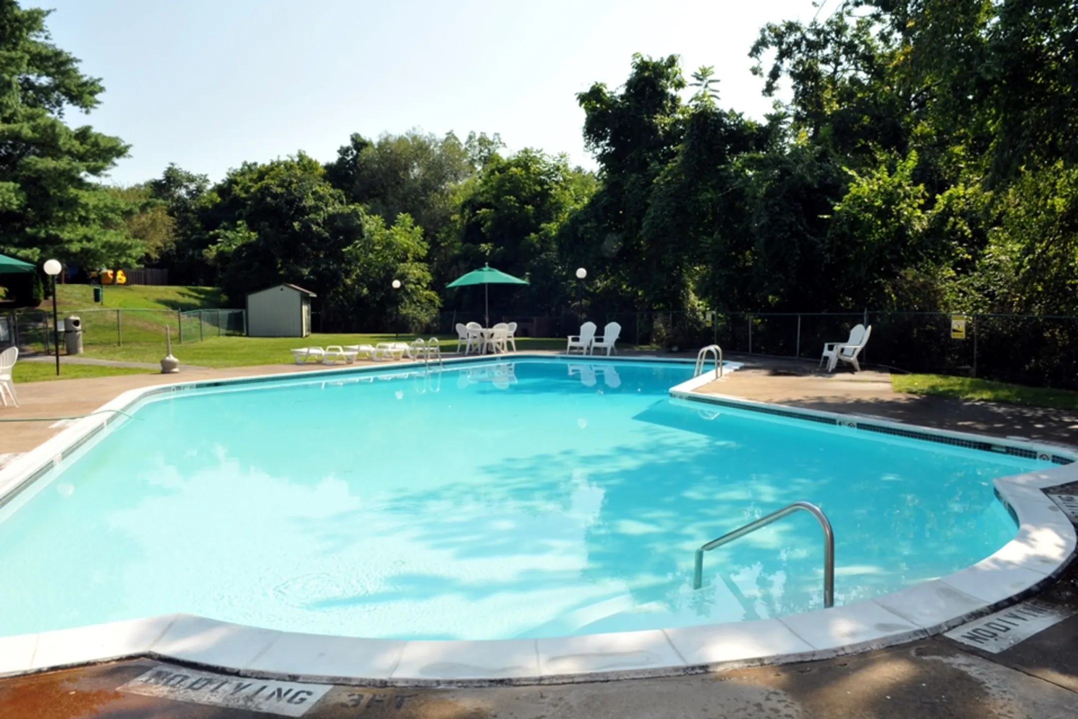 Pool - Spring Valley Apartments - Harrisburg, PA