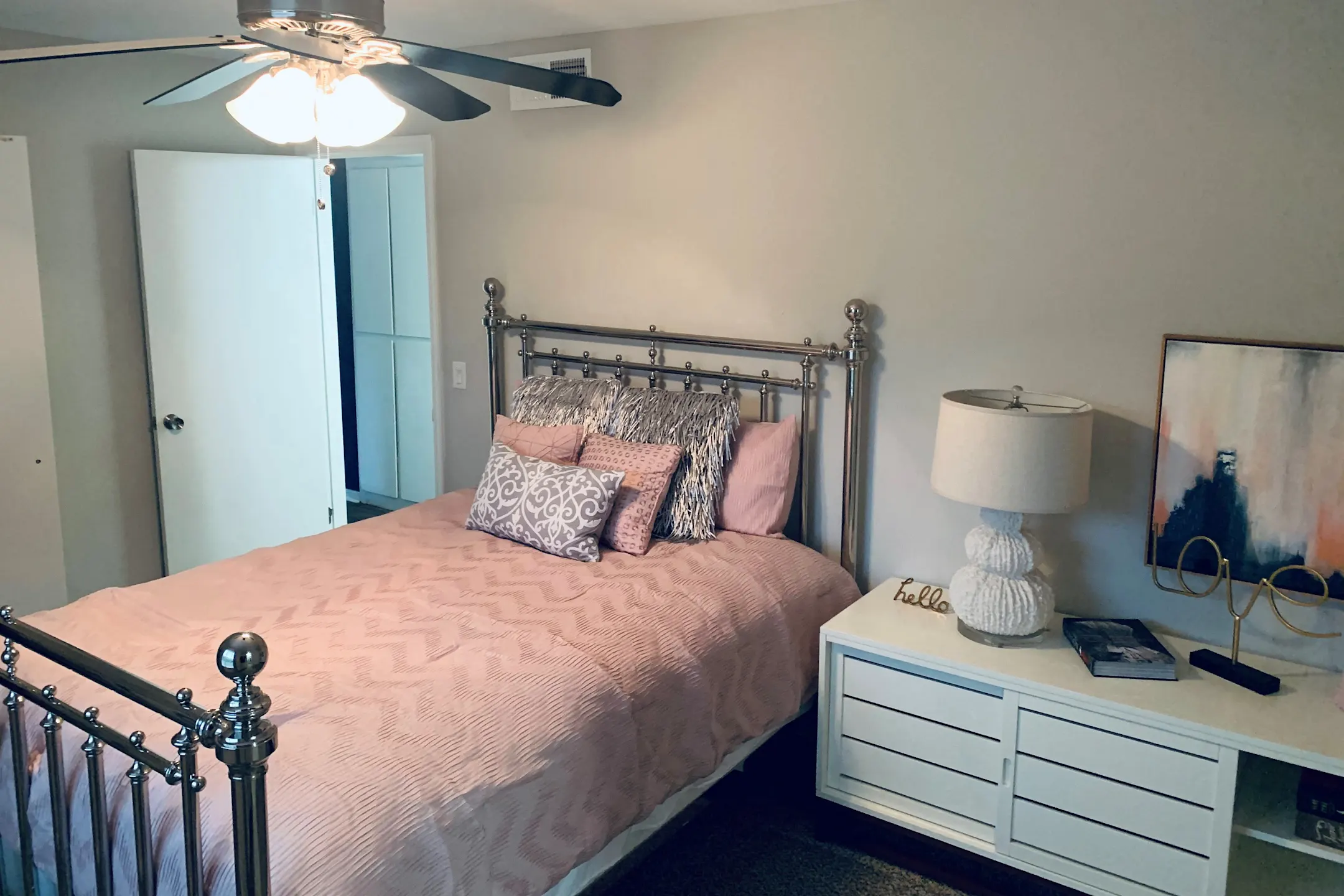 The Warwick Apartments Oklahoma City, OK 73112