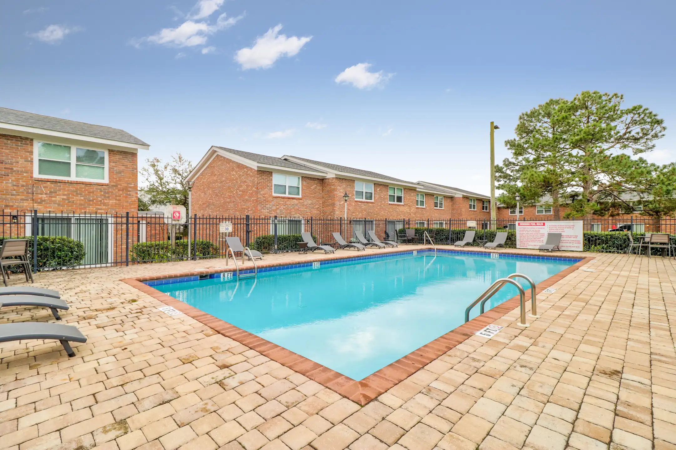 Pool - Savan Pointe - Savannah, GA