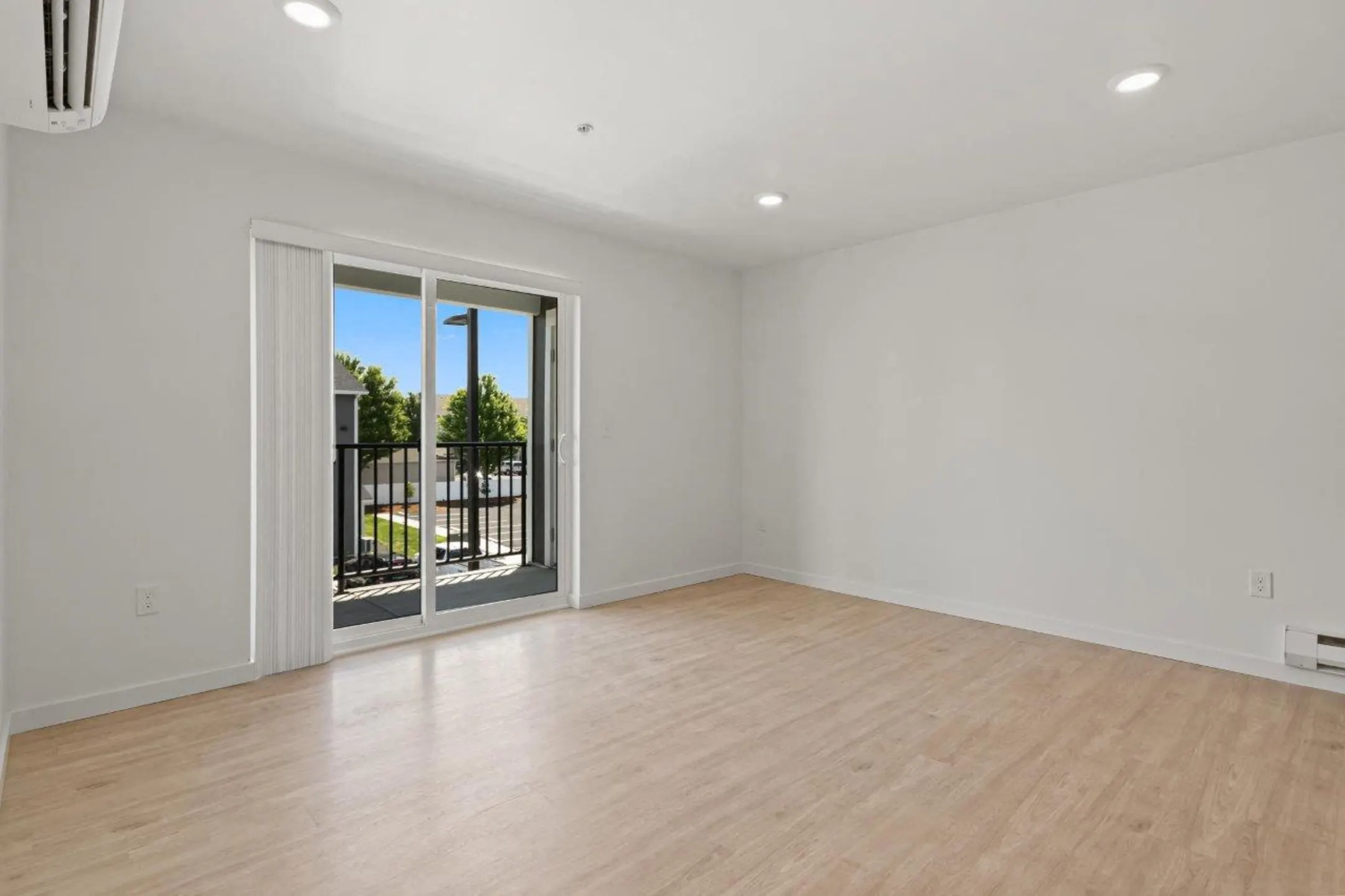 Mill Creek Apartments 2210 East Isaacs Ave Walla Walla, WA