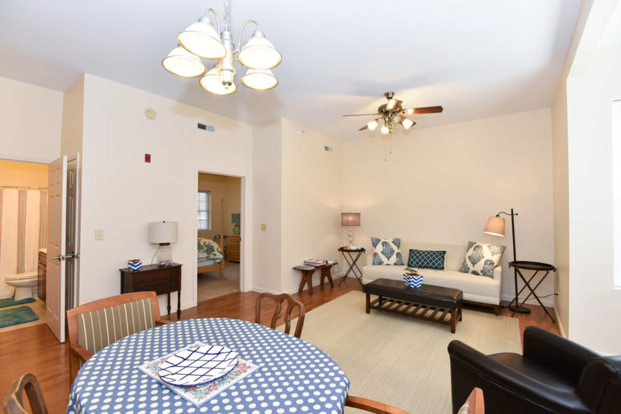 Burnham Rentals Third & Dunn Apartments Bloomington, IN 47401