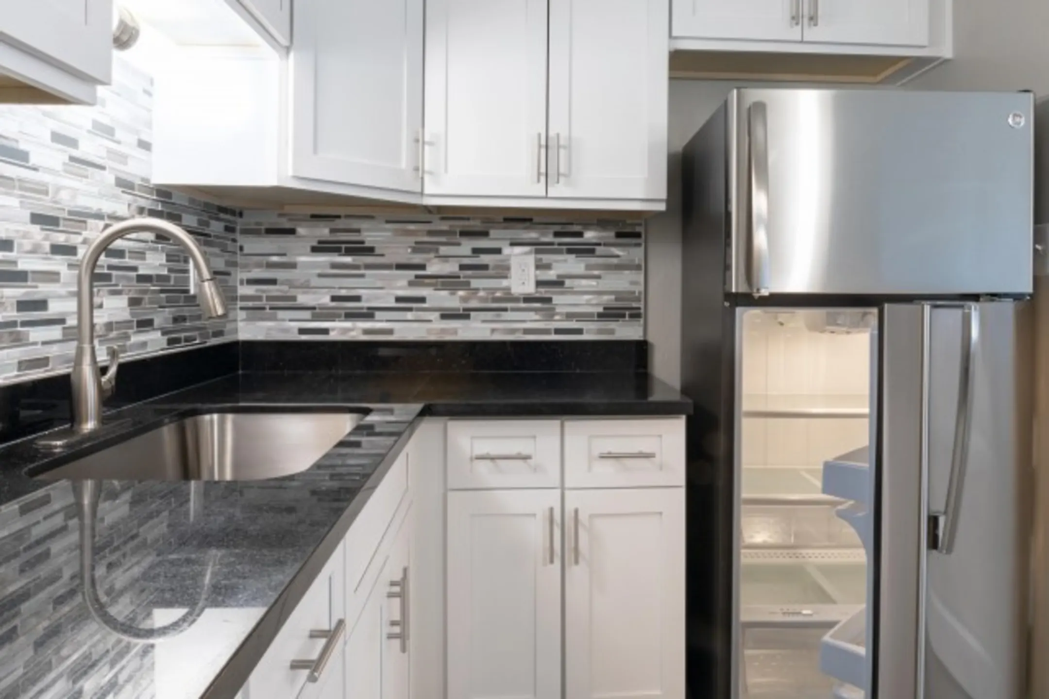 Sands Studio Apartments Sunnyvale, CA 94085