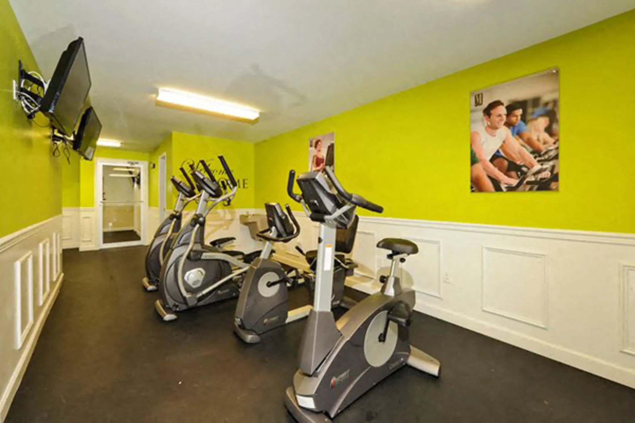 Fitness Weight Room - Cedar Gardens & Towers Apartments & Townhomes - Windsor Mill, MD