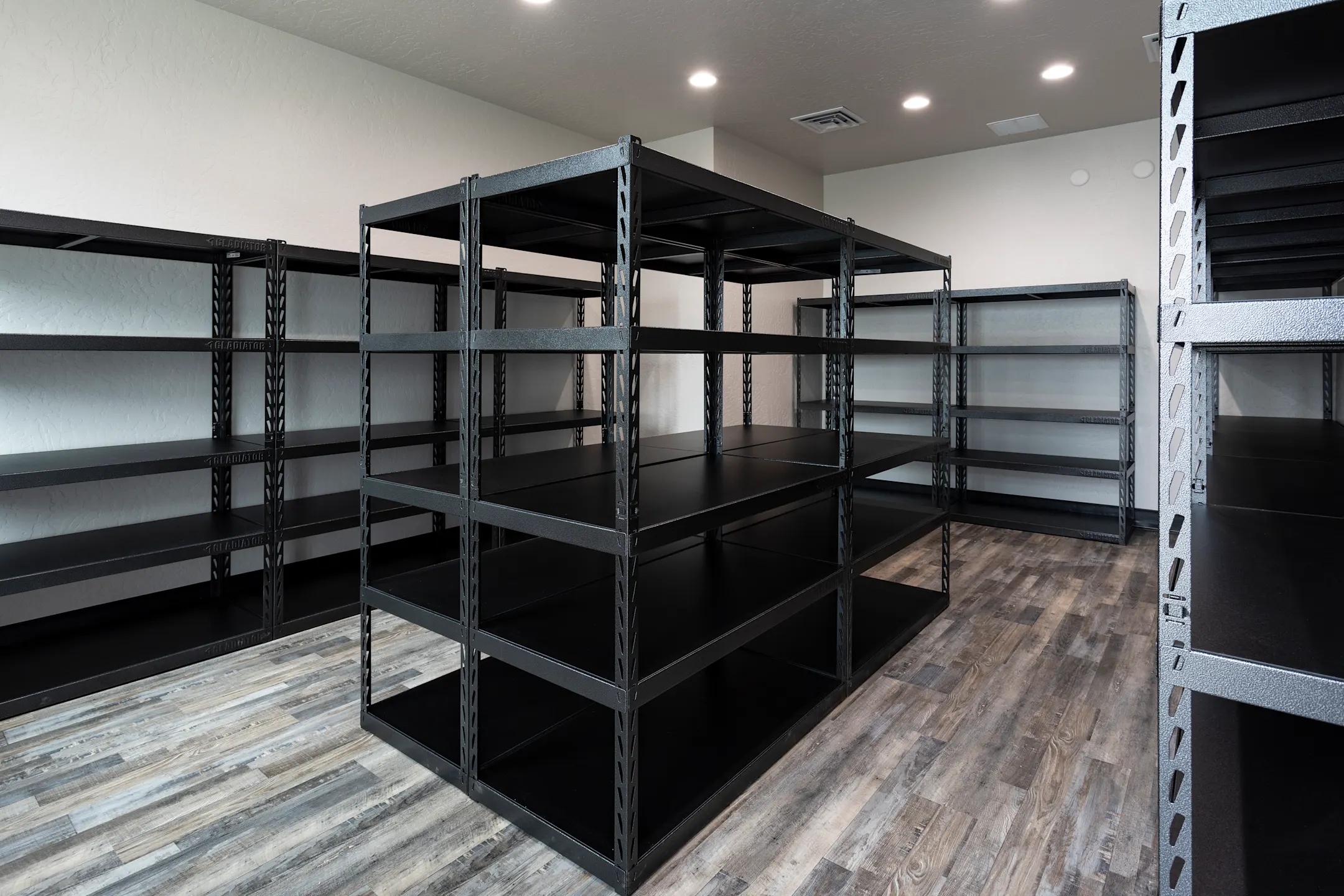 The Residence at Corbin Crossing 12840 North Railway Avenue Rathdrum, ID Apartments for Rent