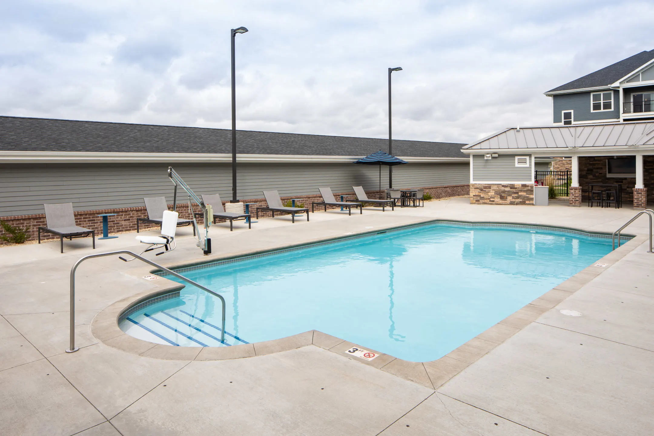 The Edison at Avonlea Apartments Lakeville, MN 55044