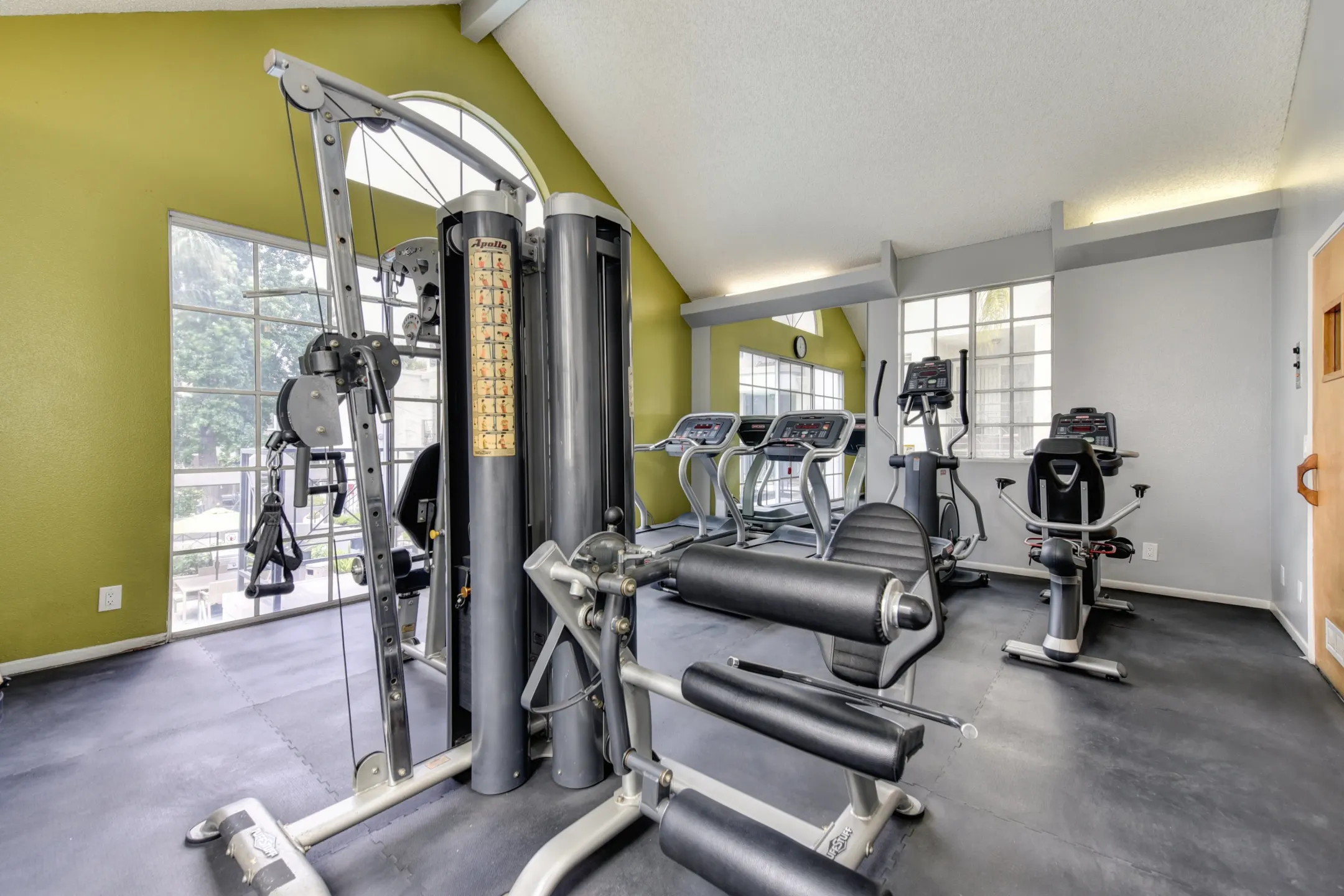 Fitness Weight Room - The Woods At Toluca Lake - Burbank, CA