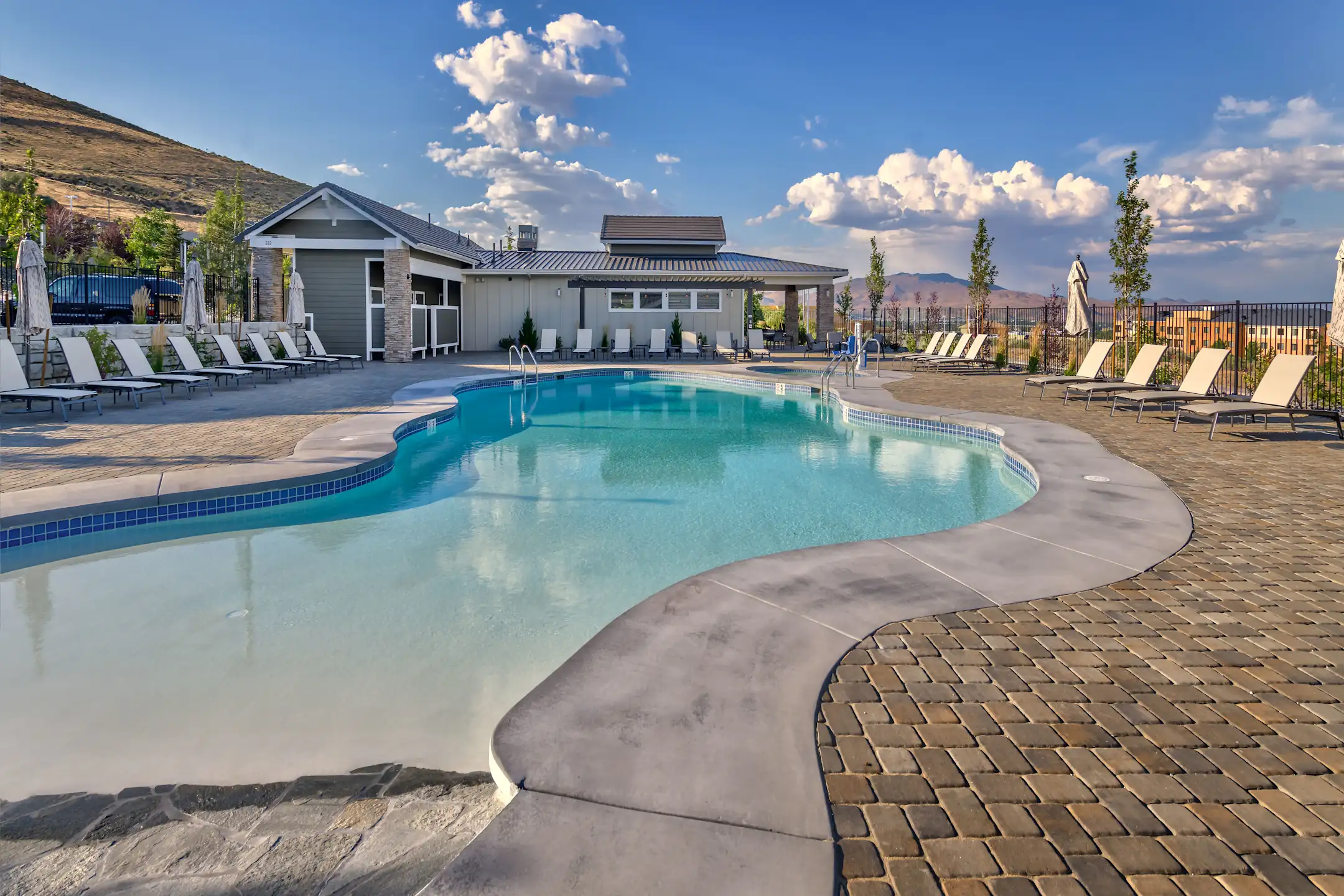 Carson Hills Apartments 328 W Clearview Dr Carson City, NV