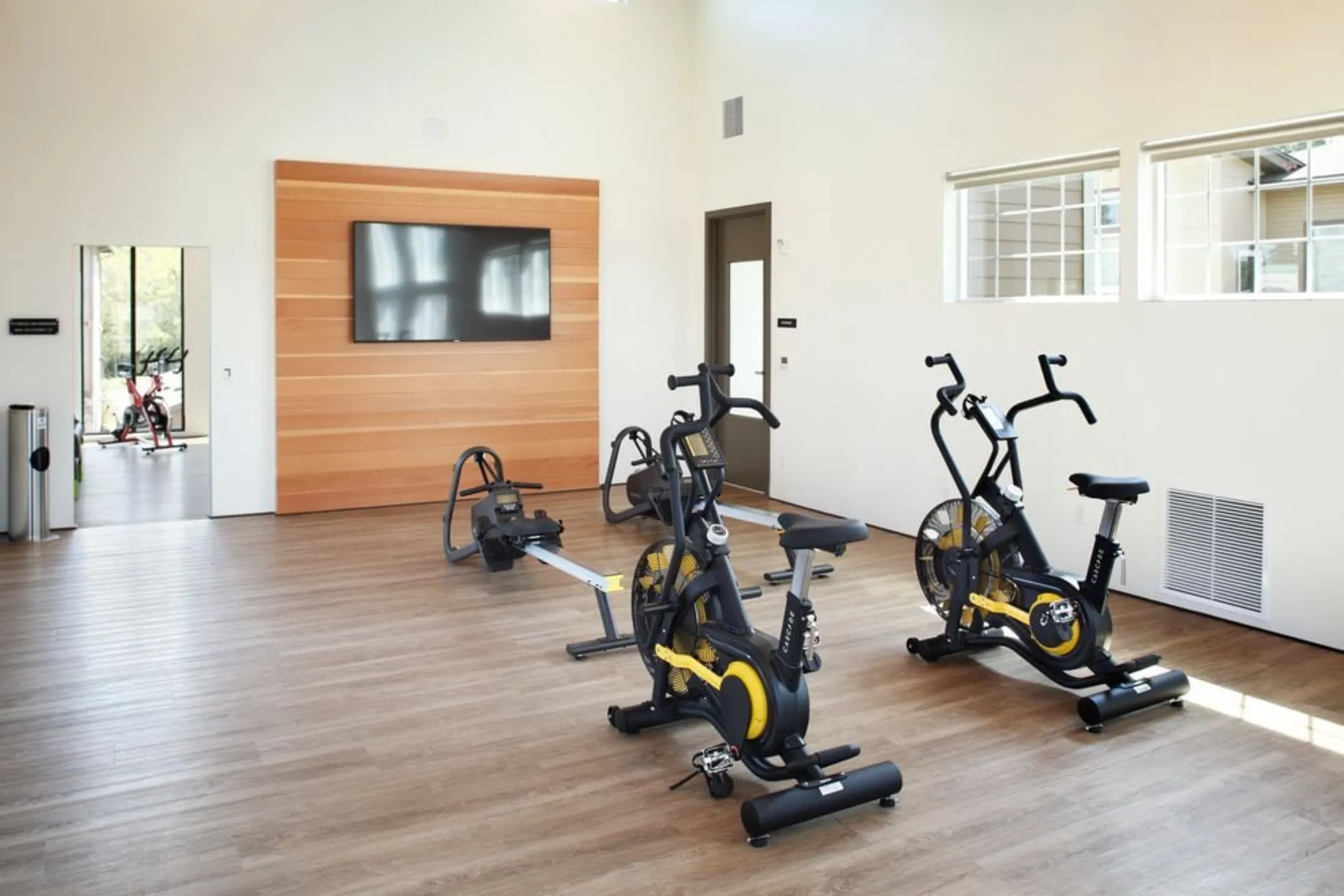 Fitness Weight Room - Avalon North Creek - Bothell, WA