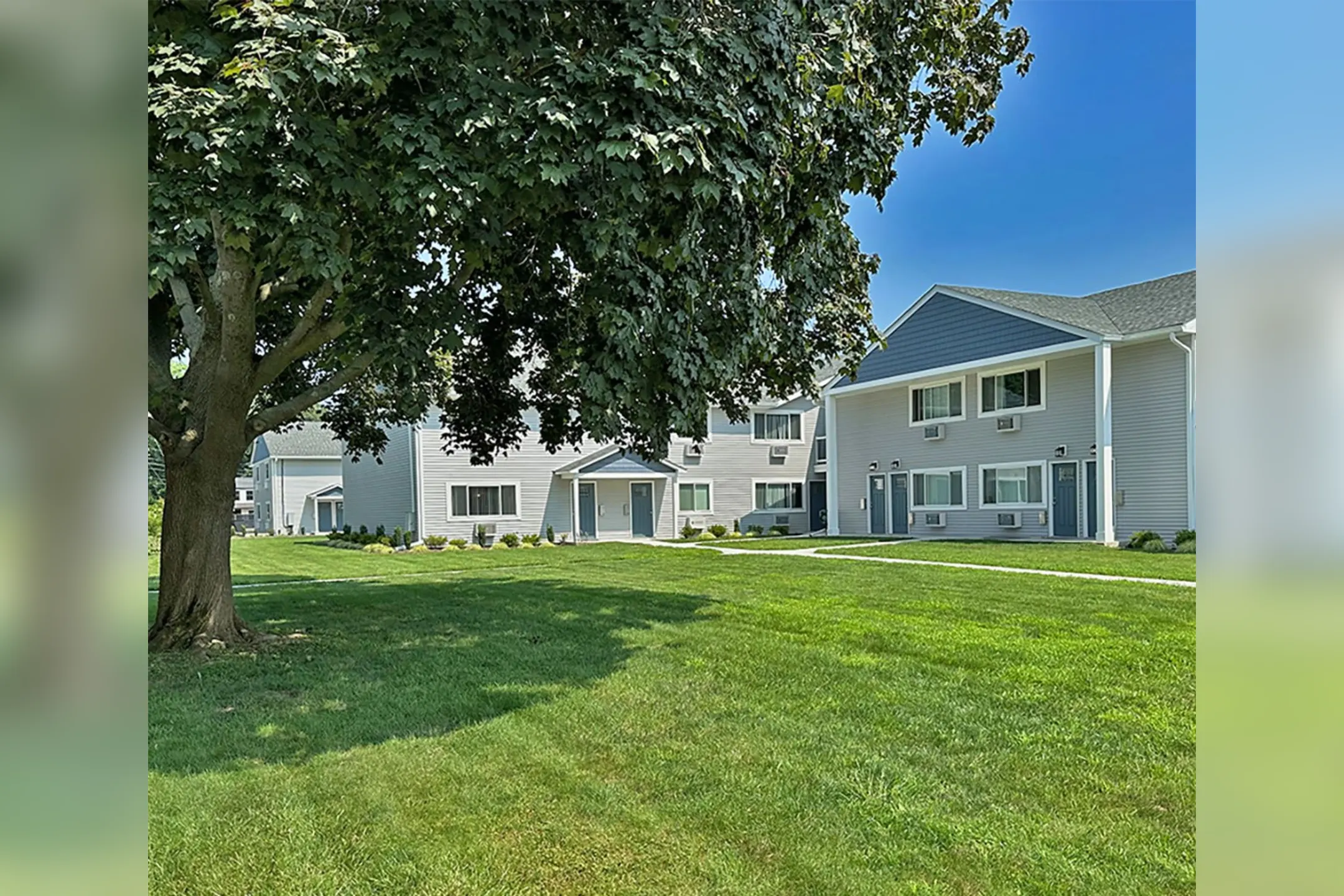 Brookwood at Sayville 14 Easy St Sayville, NY Apartments for Rent Rent.