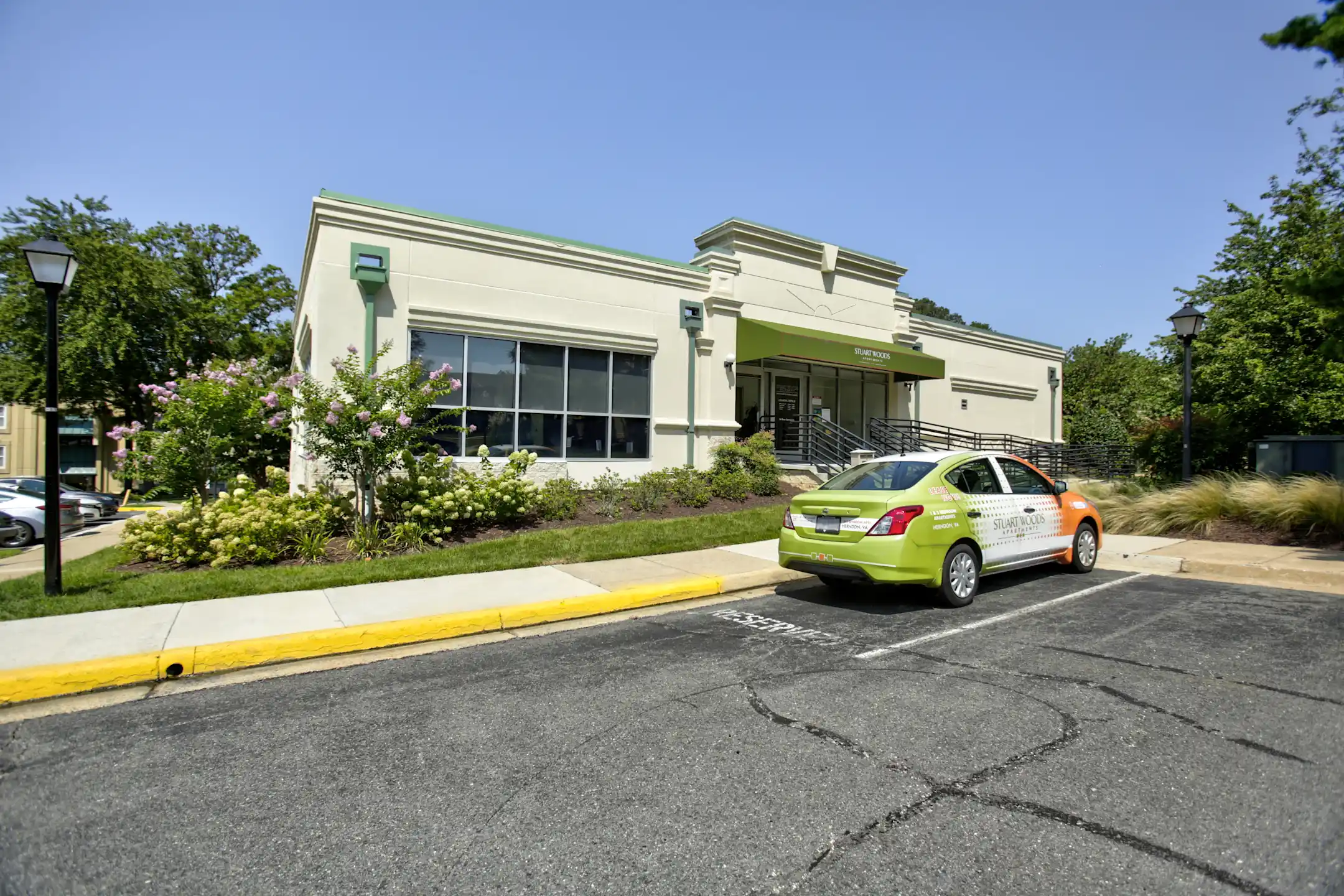 Stuart Woods Apartments Apartments Herndon, VA 20170